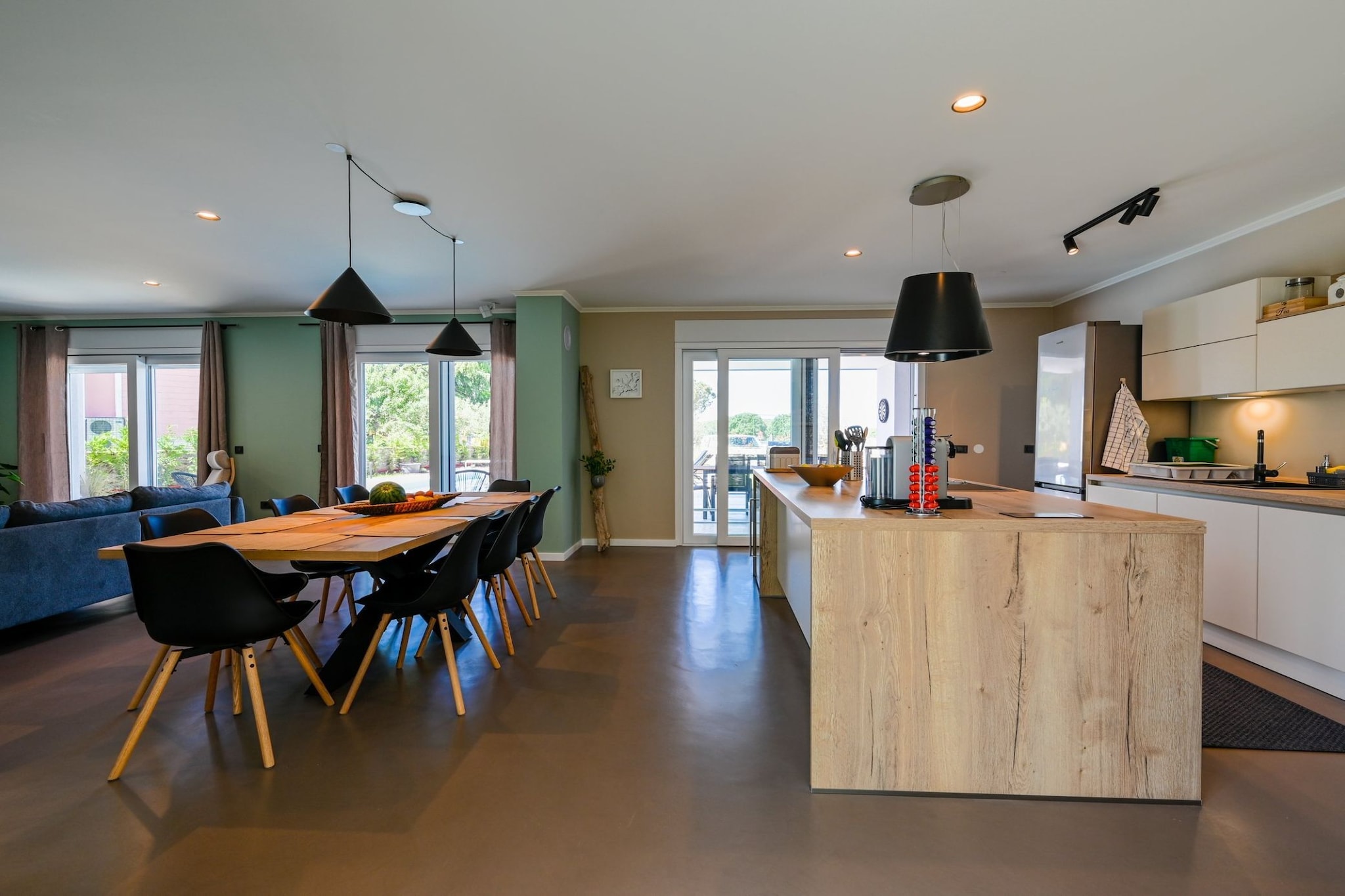 Matohanci Dazzling Villa with Pool - Four Bedroom Villa with Pool-Küche