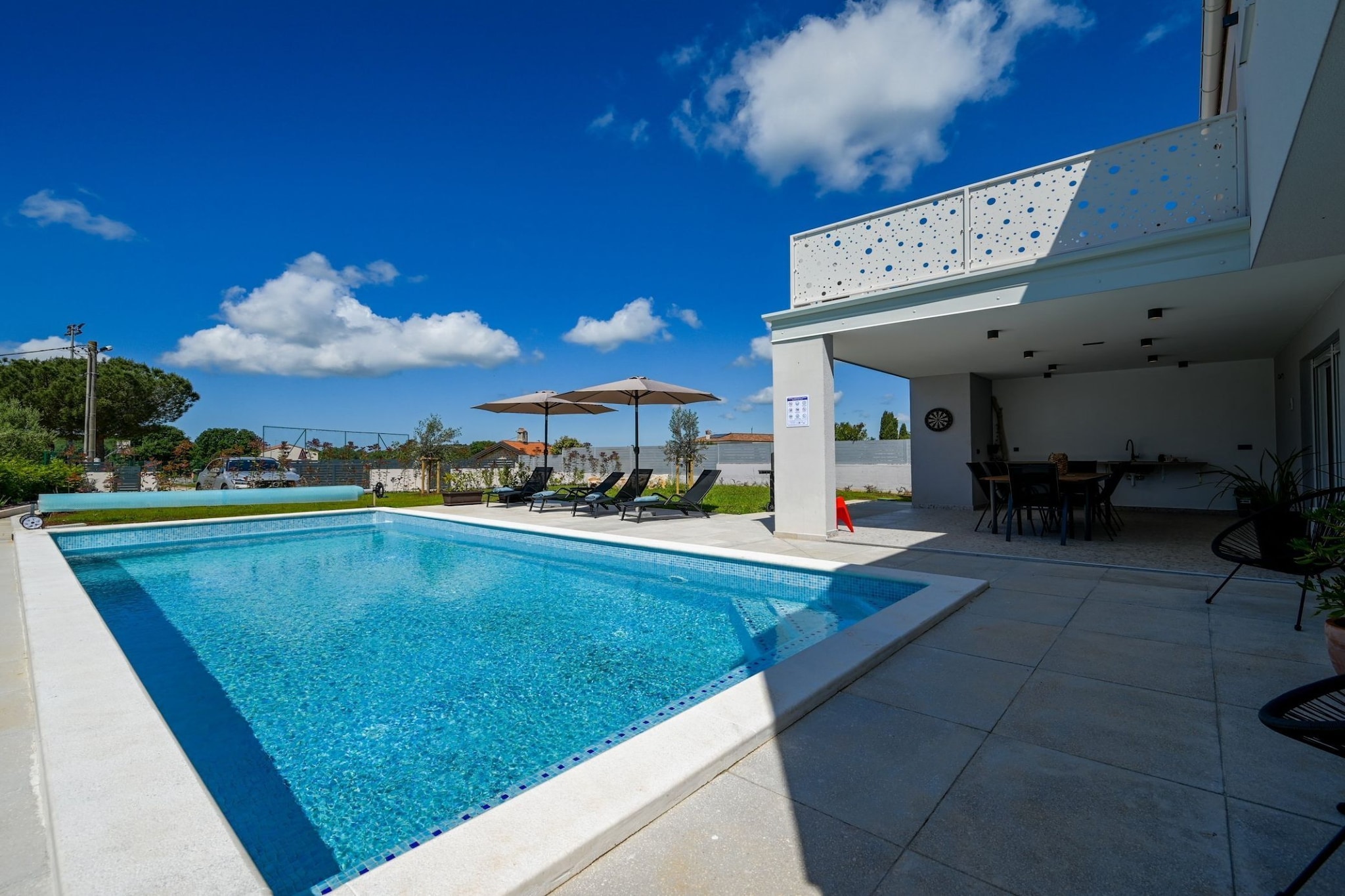 Matohanci Dazzling Villa with Pool - Four Bedroom Villa with Pool-Schwimmbad