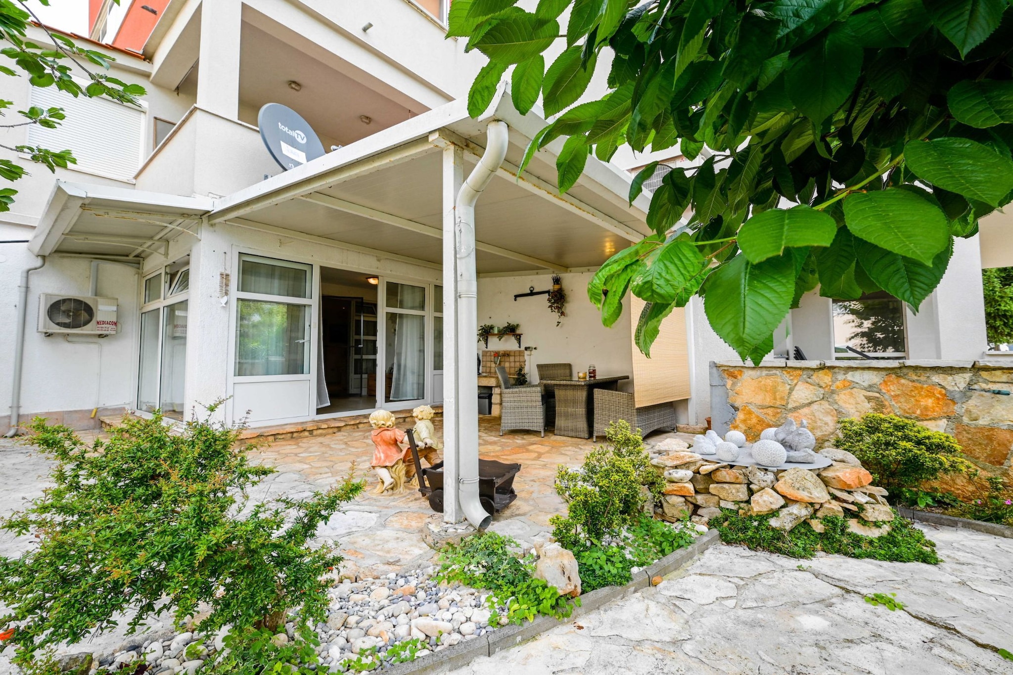 Classic and Smart Rovinj Apartment with Terrace - Two Bedroom Apartment with Terrace-Outdoor