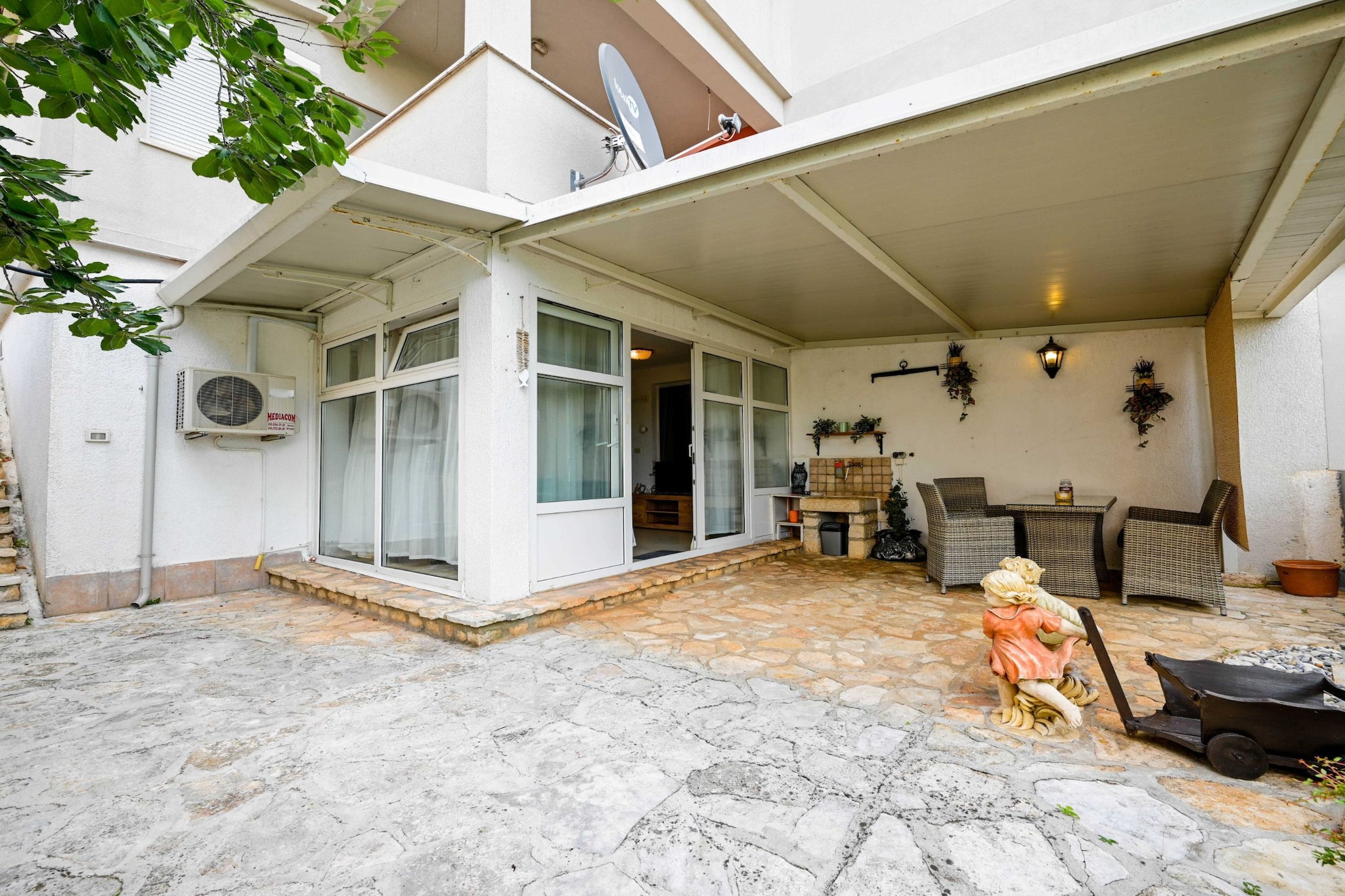 Classic and Smart Rovinj Apartment with Terrace - Two Bedroom Apartment with Terrace-Outdoor