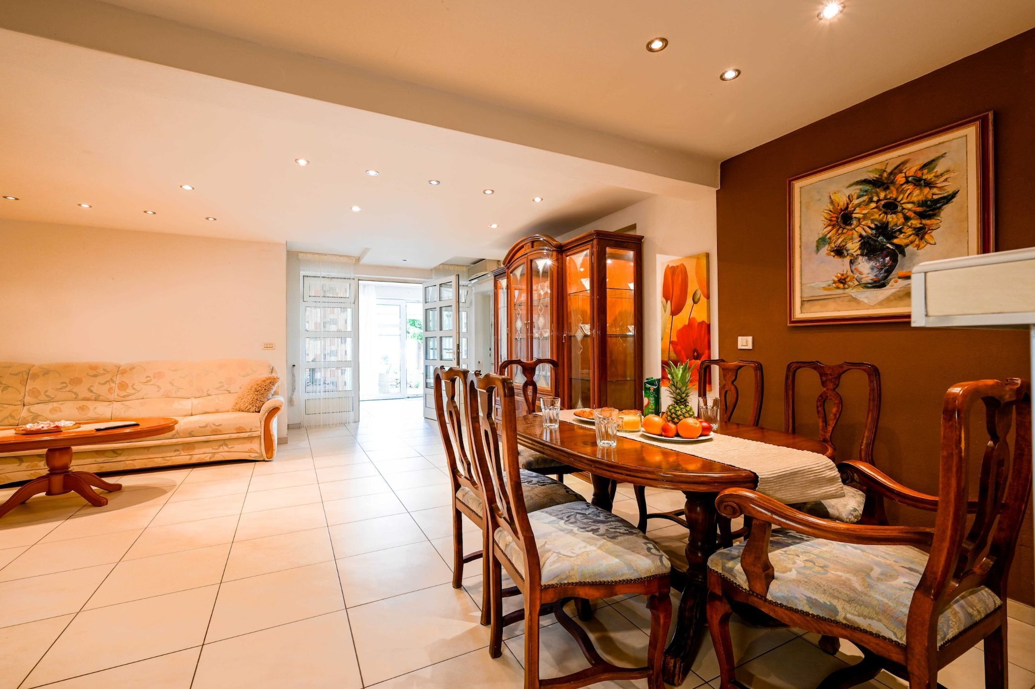 Classic and Smart Rovinj Apartment with Terrace - Two Bedroom Apartment with Terrace-Dining room
