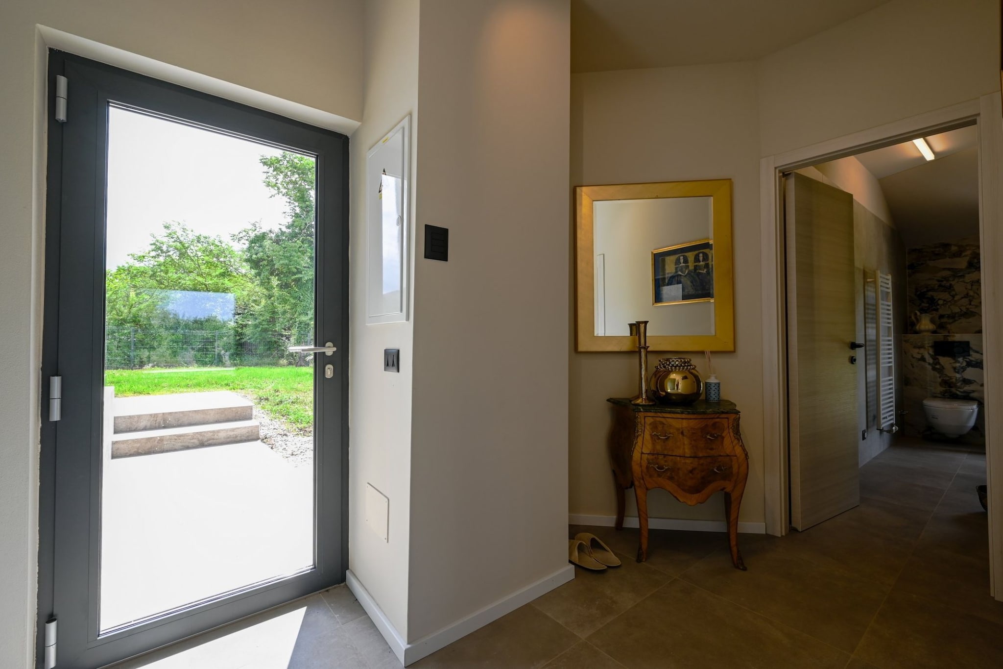 Radiant and Secluded Villa with Pool - Three Bedroom Villa with Pool-Schlafzimmer