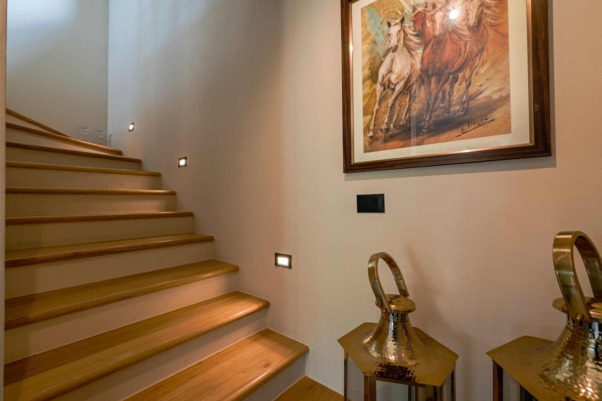 Radiant and Secluded Villa with Pool - Three Bedroom Villa with Pool-Treppe