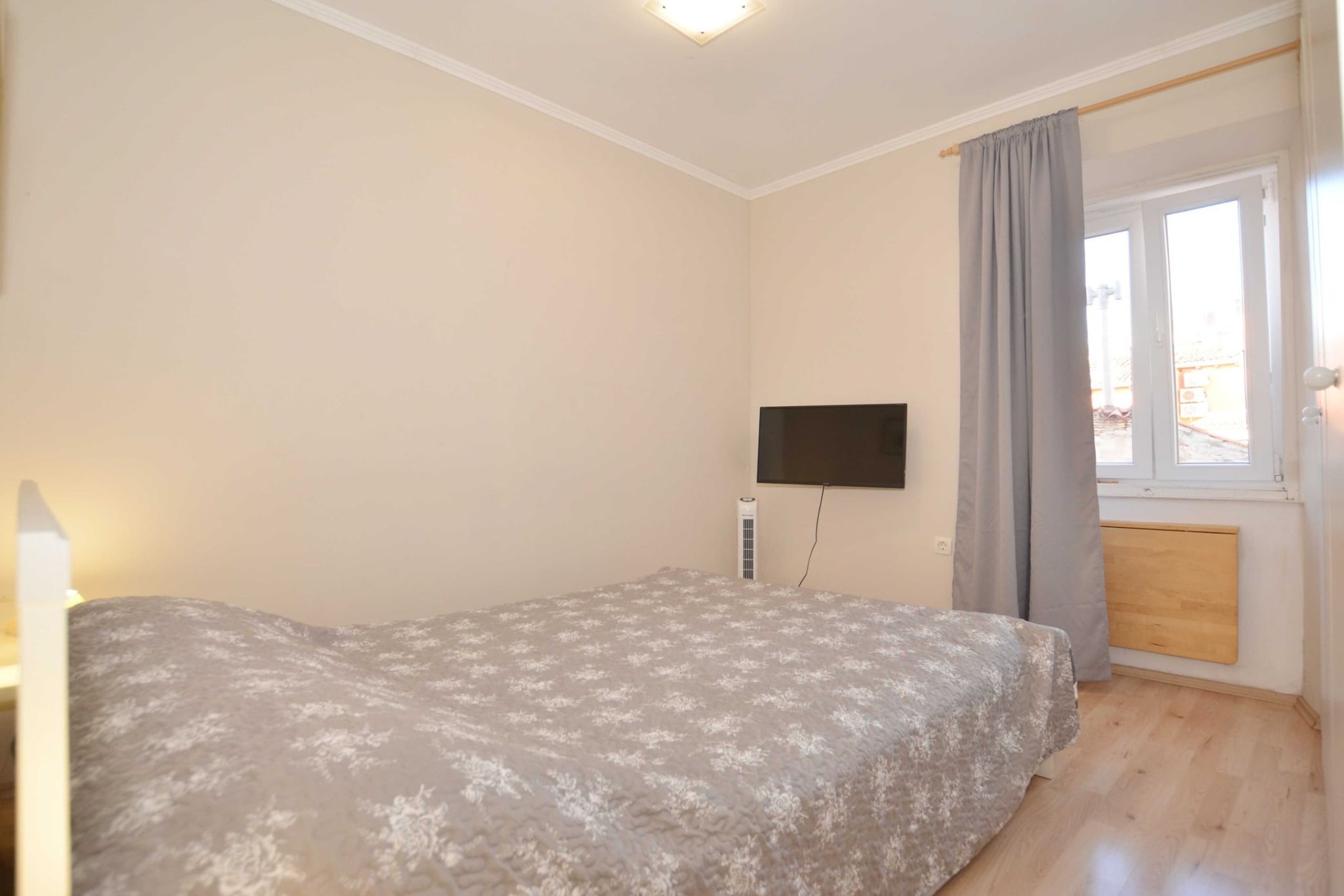 Classy and Modern Old Town Quarter Apartment - One Bedroom Apartment with Sea View