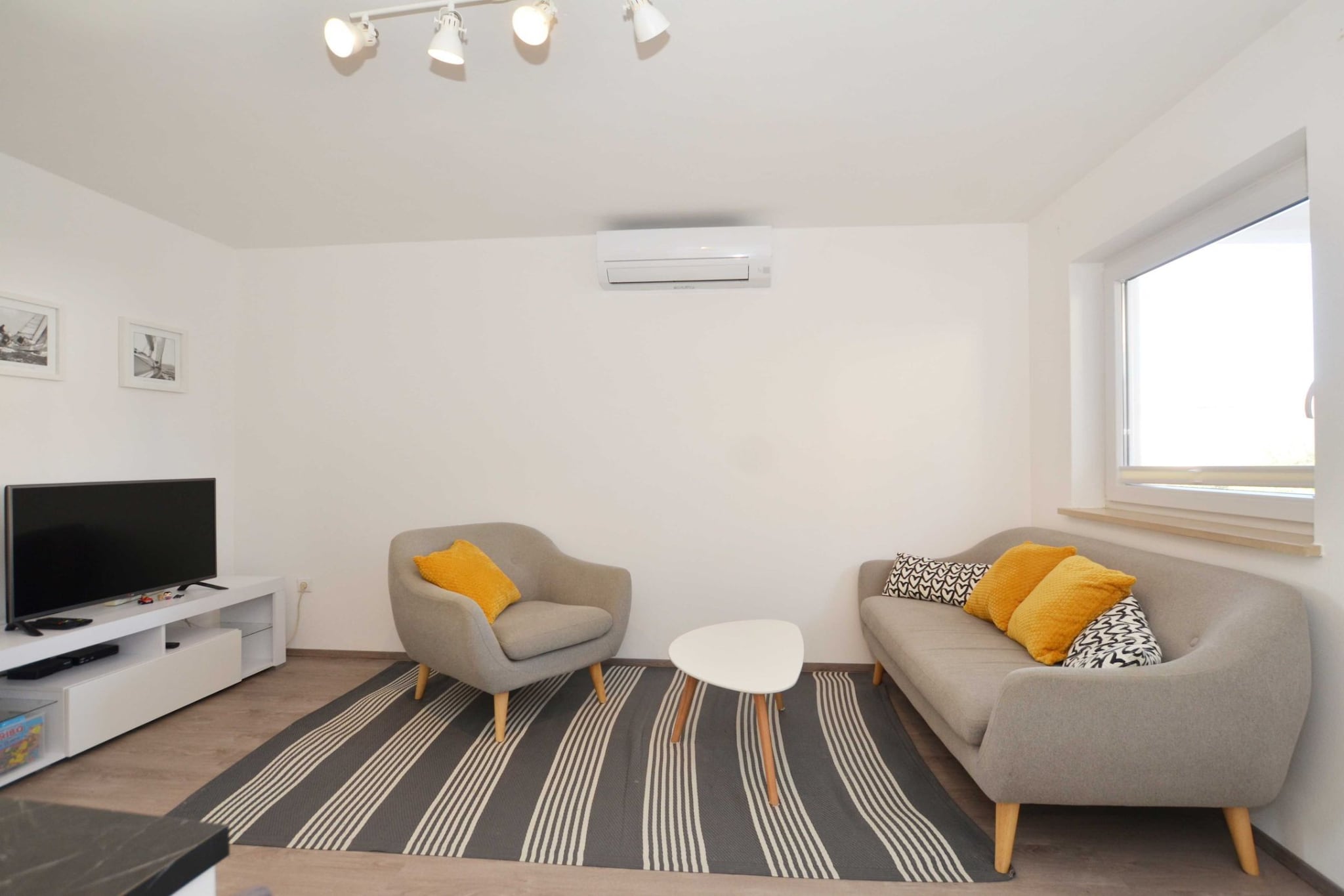 Tranquil and Bright Apartment with Loggia - Two Bedroom Apartment with Loggia