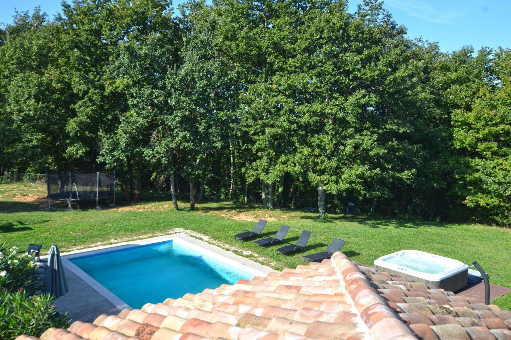 Forest Breeze Retreat in Zminj-Schwimmbad