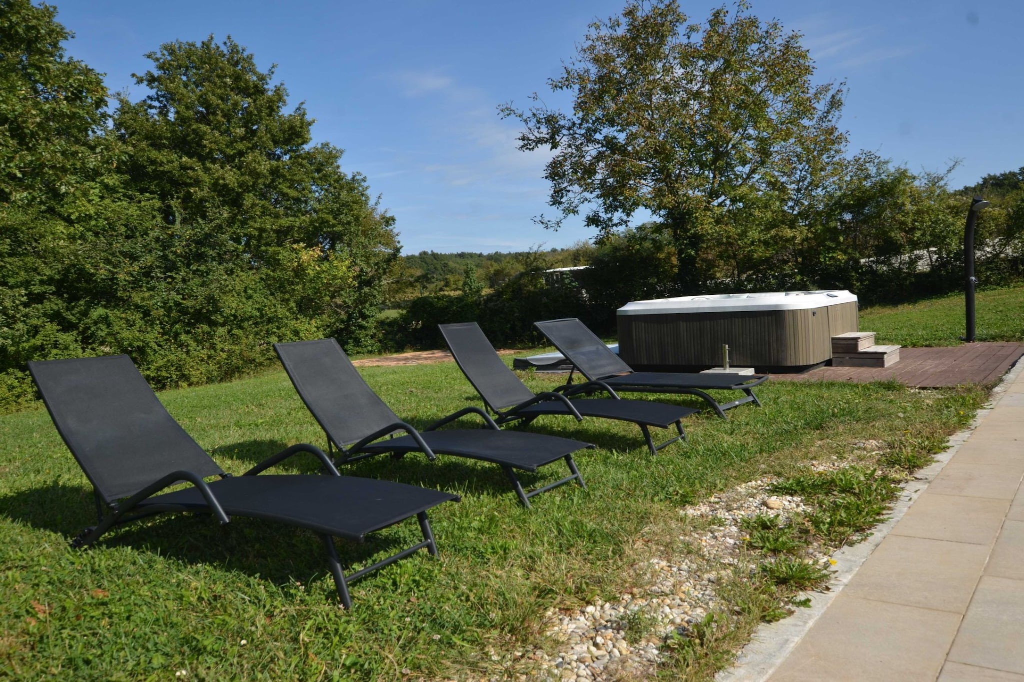 Forest Breeze Retreat in Zminj-Schwimmbad