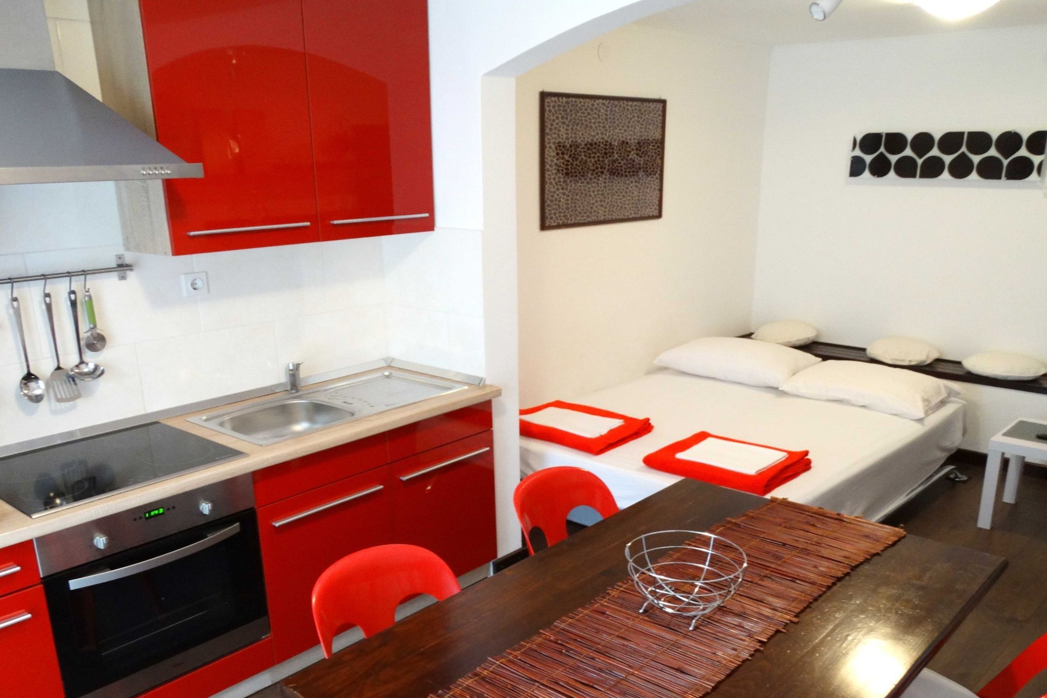 Peaceful and Cozy Apartment with Terrace - One Bedroom Apartment with Terrace