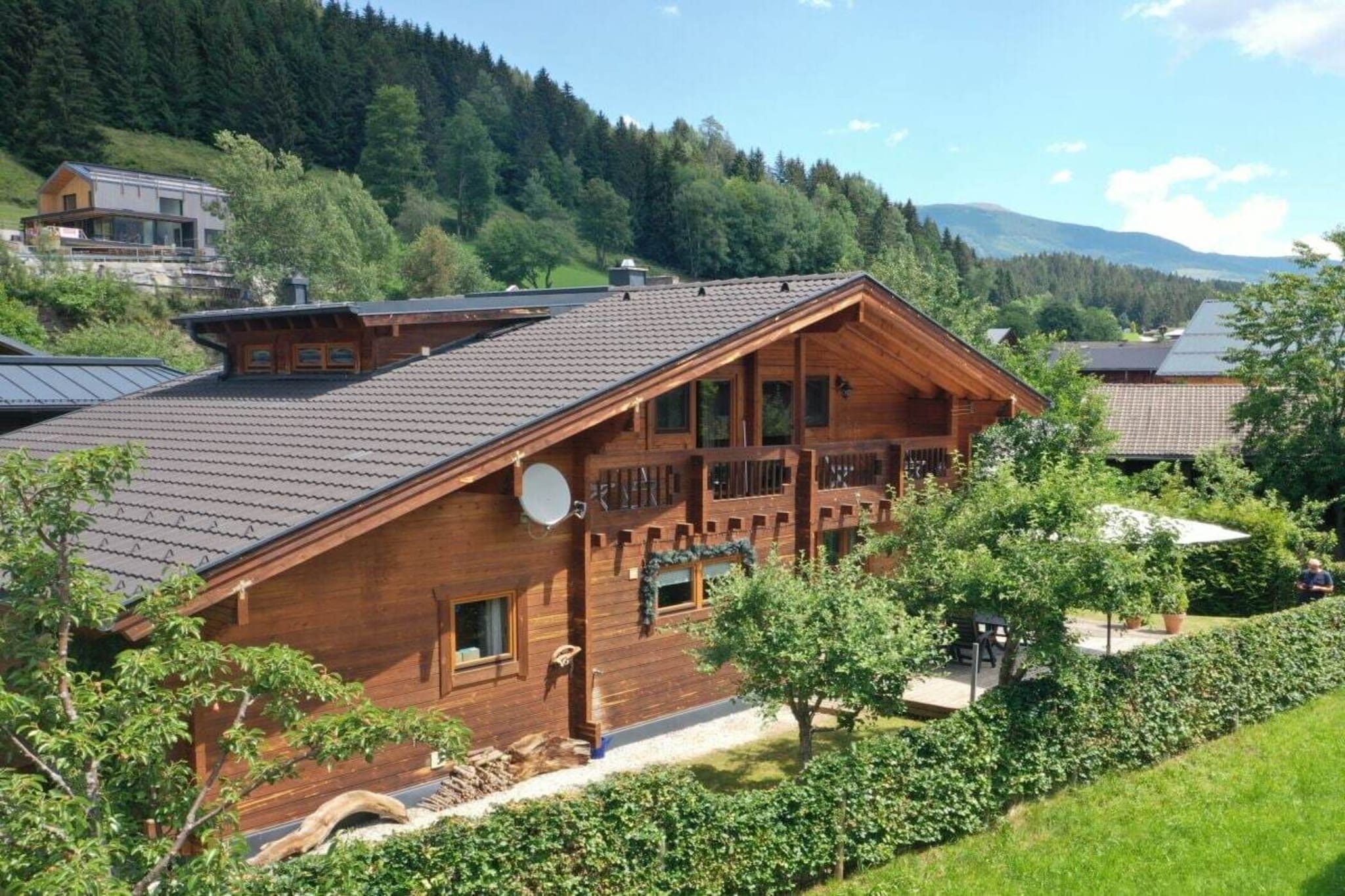 38660-Außenbereich Sommer