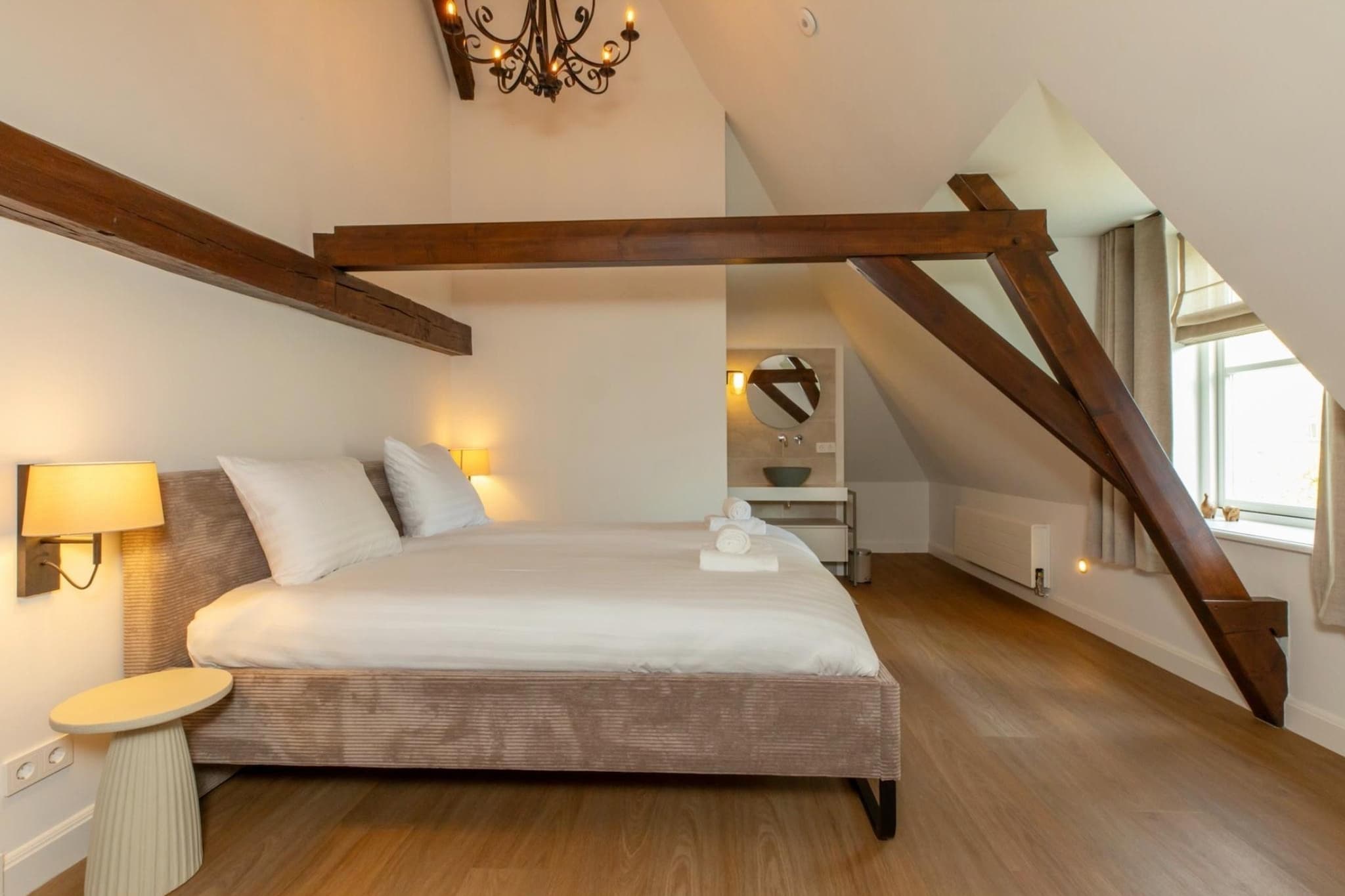 Vakantiehuis 'Boerderij Molenhof' - Stationsweg 5  Heinkenszand-Slaapkamer