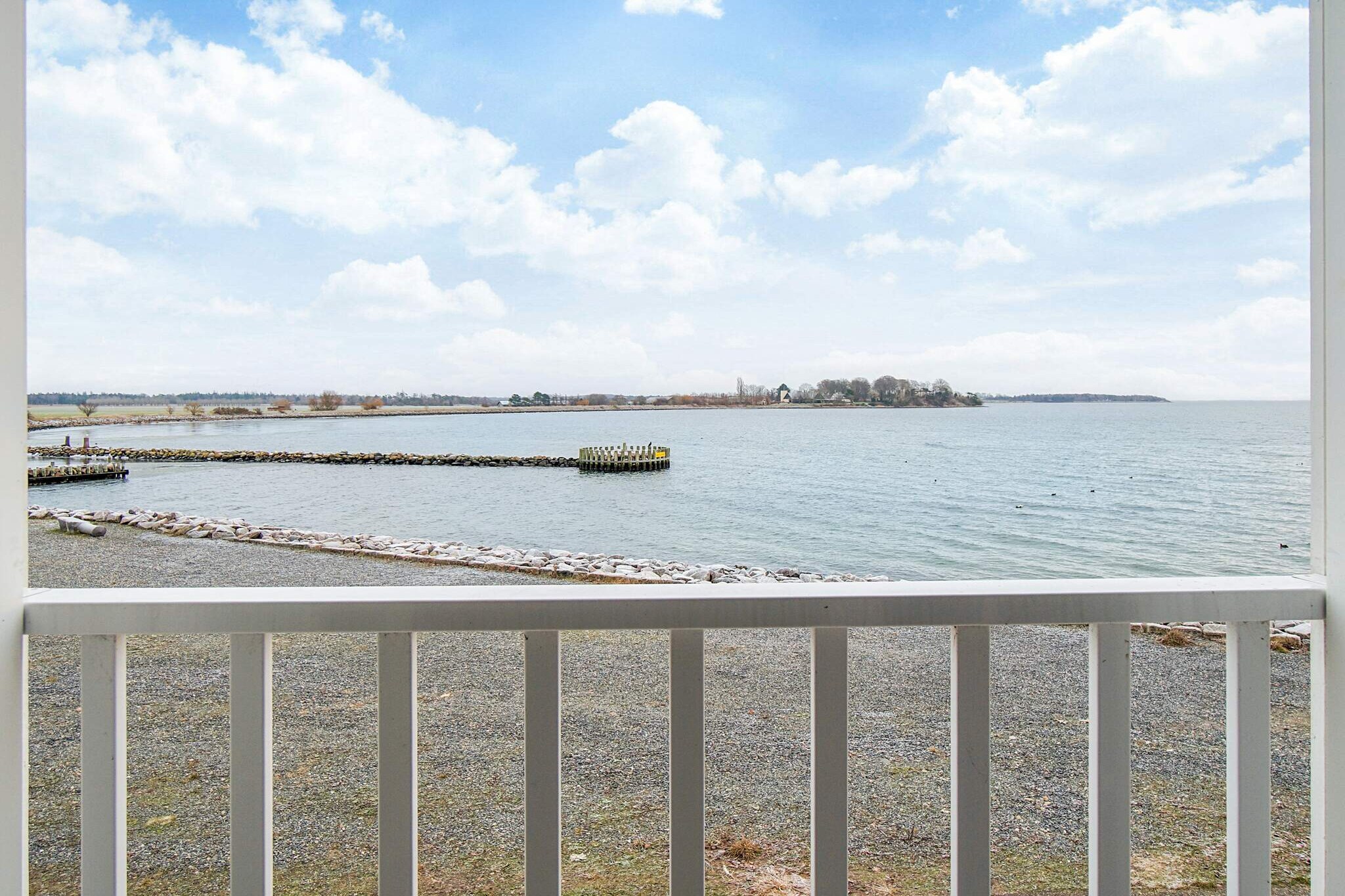 Luxury Waterfront Living - By Traum Ferienwohnungen