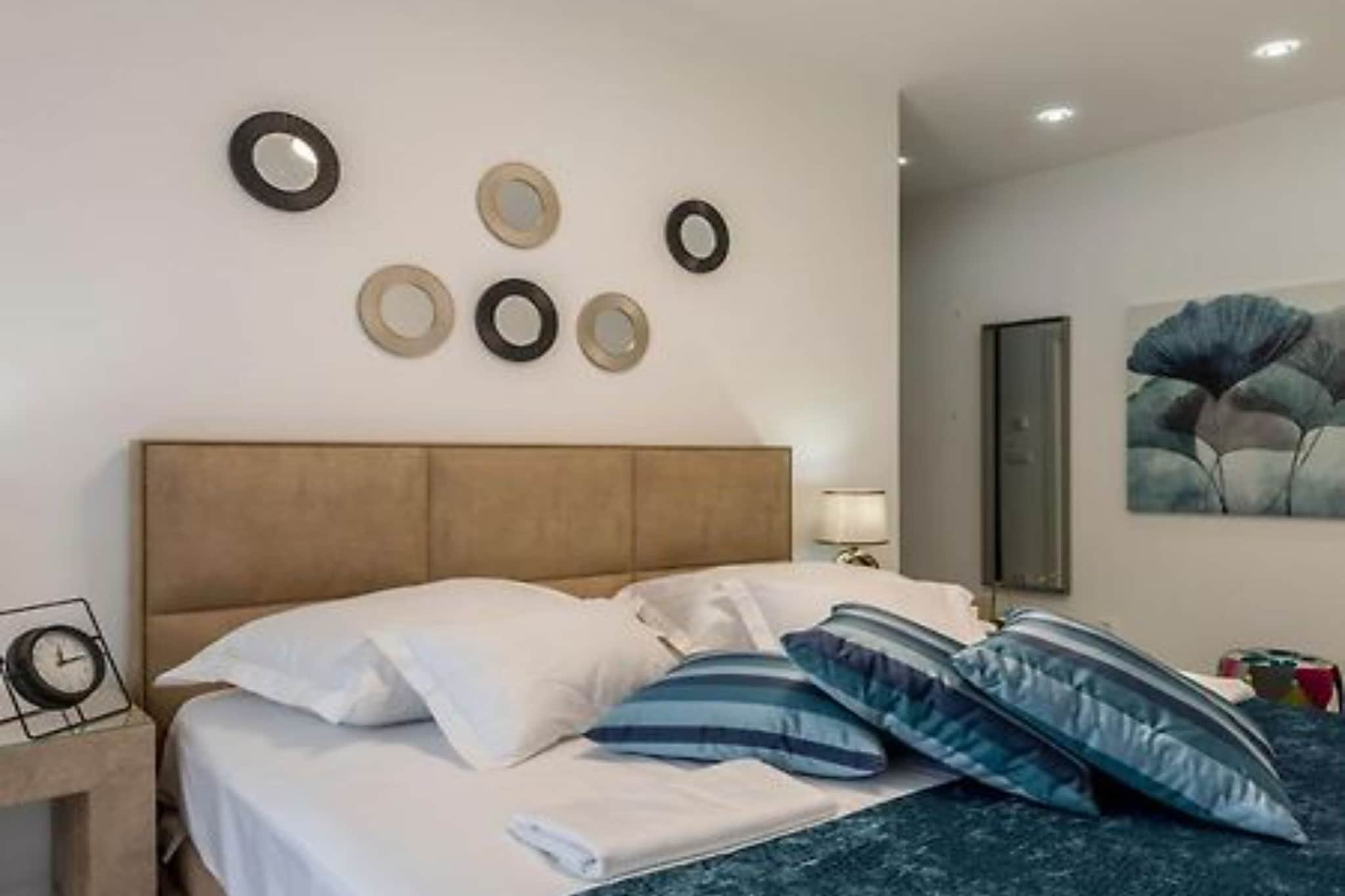 Modern & Stylish Villa with Private Pool - Four Bedroom Villa with Pool-Bedroom