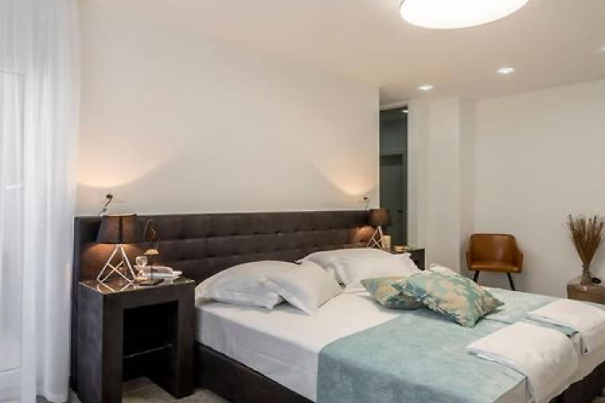Modern & Stylish Villa with Private Pool - Four Bedroom Villa with Pool-Bedroom
