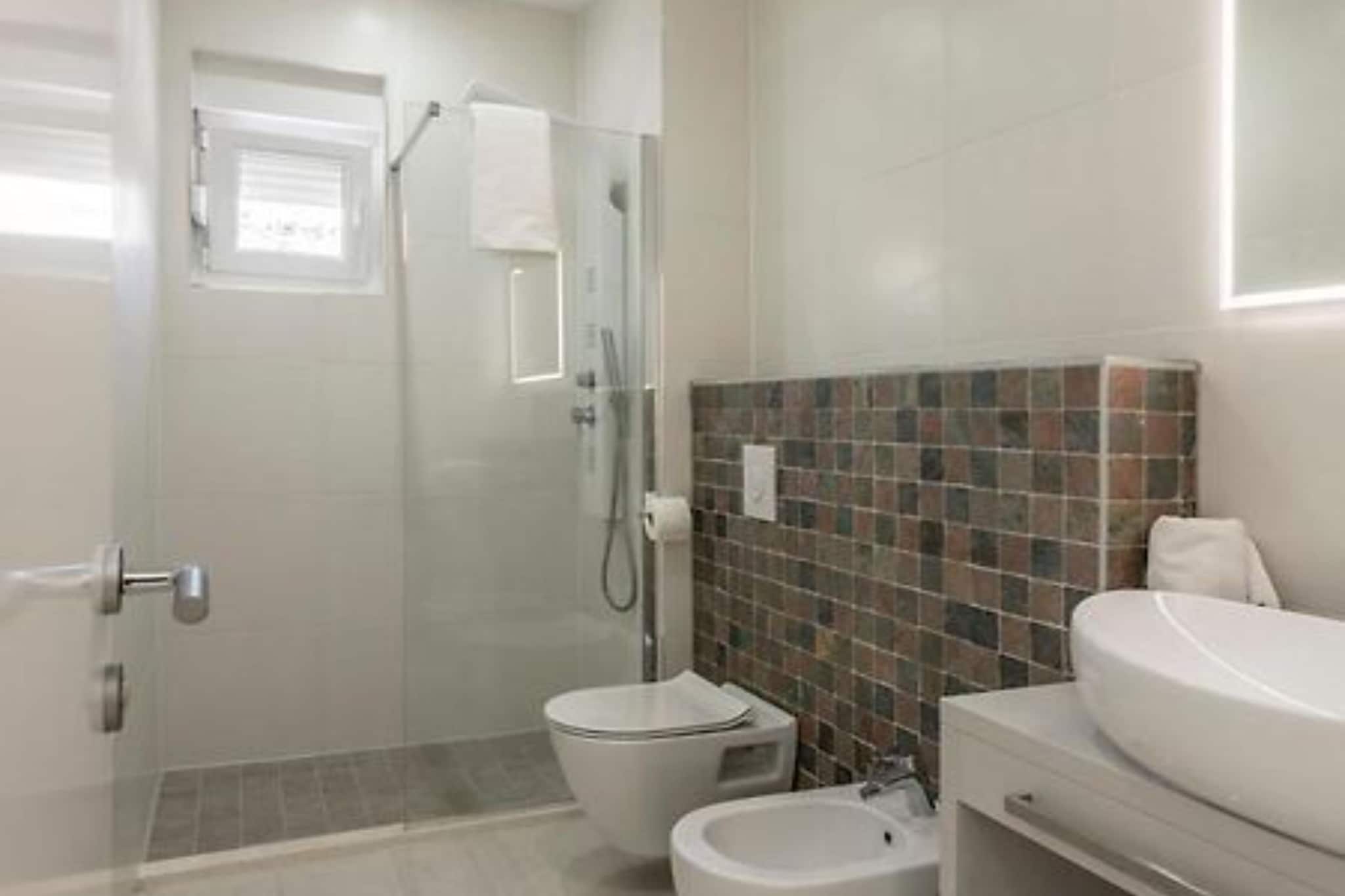 Modern & Stylish Villa with Private Pool - Four Bedroom Villa with Pool-Bathroom