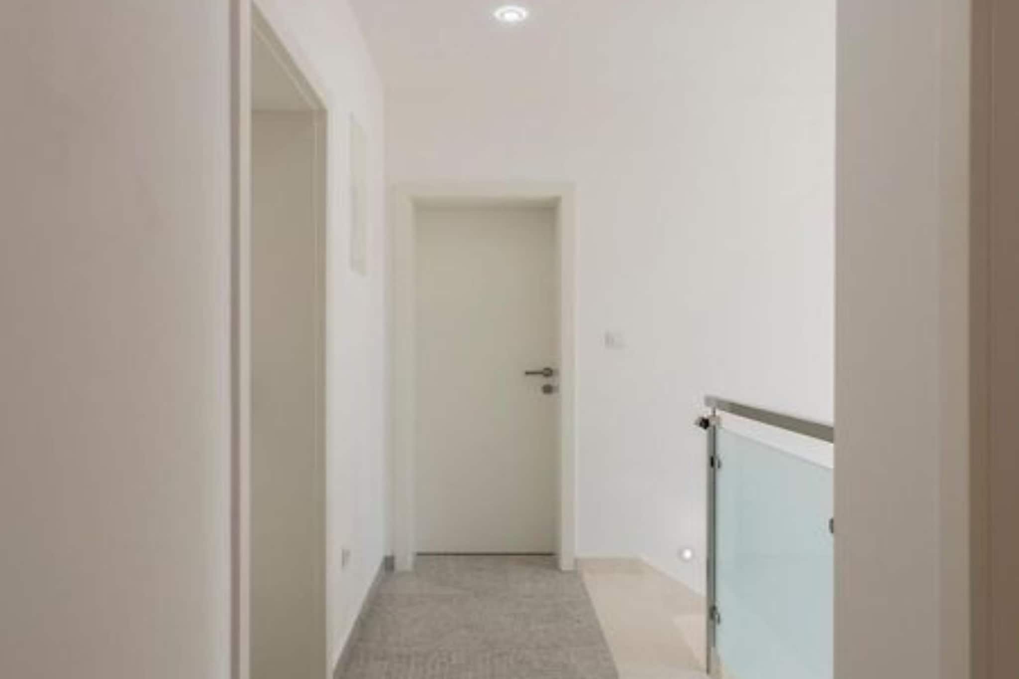 Modern & Stylish Villa with Private Pool - Four Bedroom Villa with Pool-Stairs