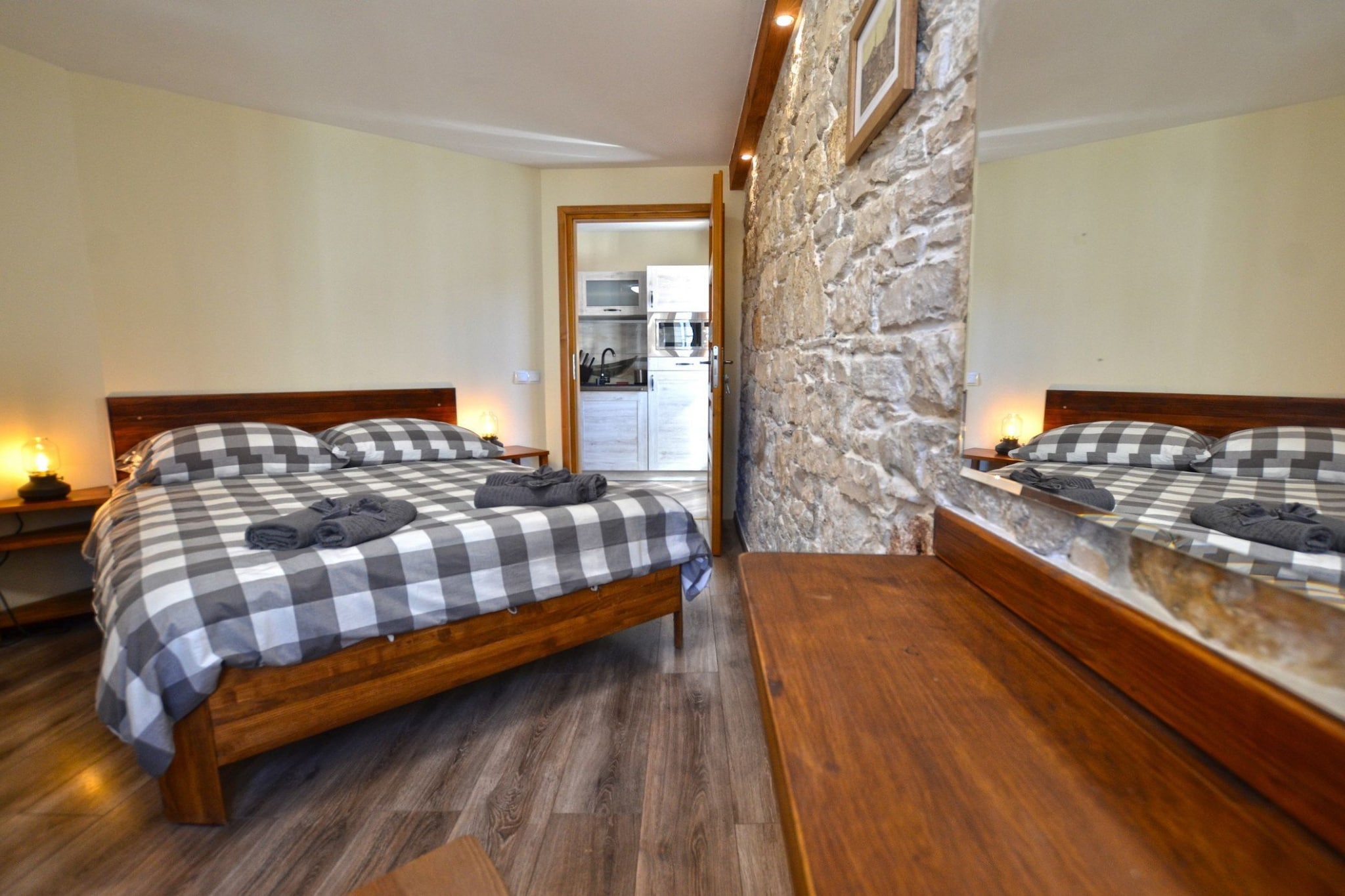 Urban and Upscale Homes Rovinj Old Town - Classic One Bedroom Apartment  (owner A2)-Slaapkamer