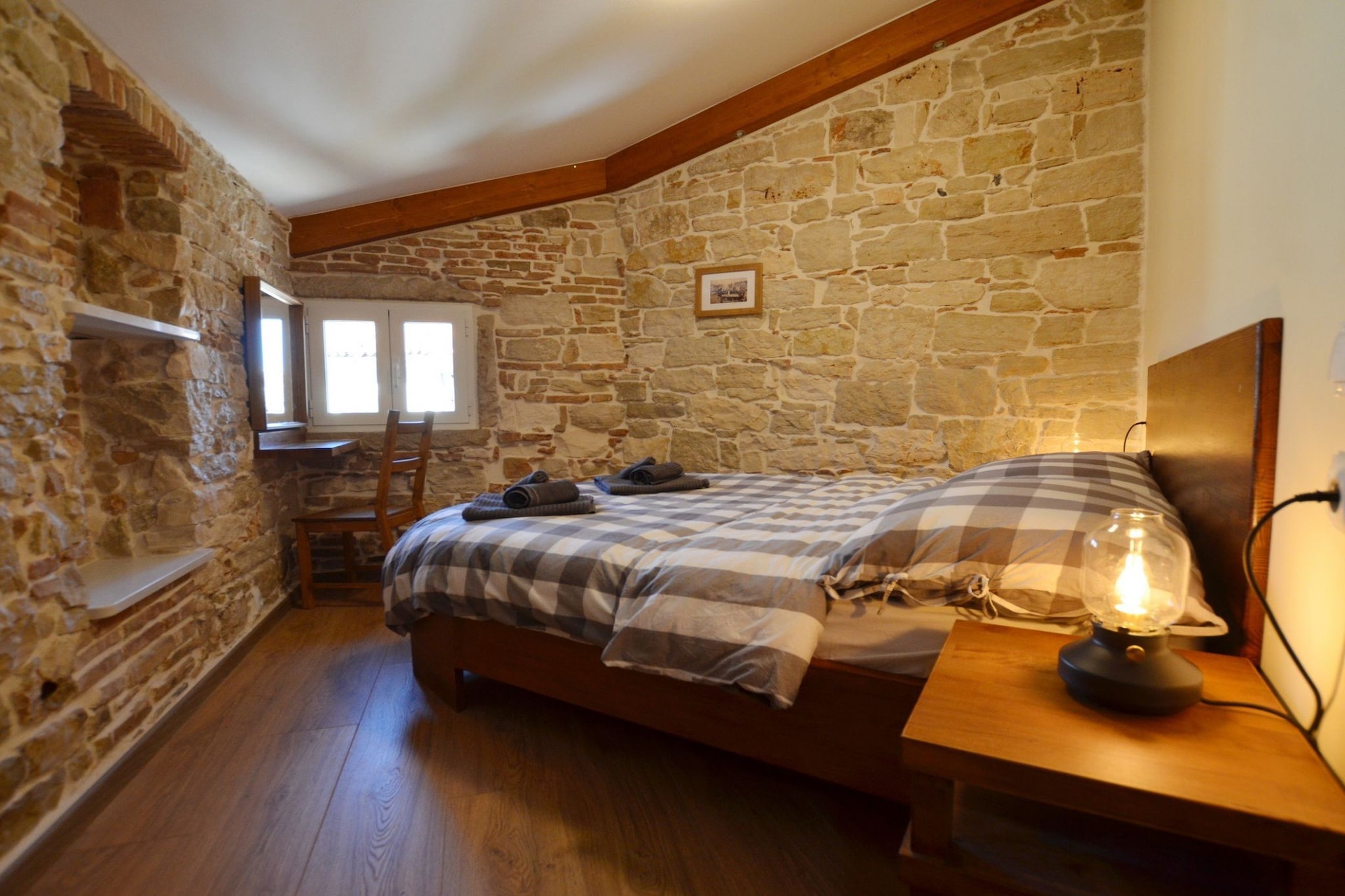 Urban and Upscale Homes Rovinj Old Town - Comfort One Bedroom Apartment (owner A4)-Slaapkamer
