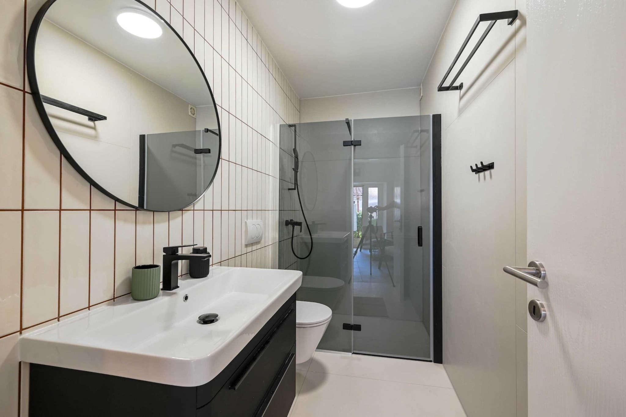 Smart and Cozy Downtown Rovinj Nooks - Two Bedroom Apartment-Badkamer