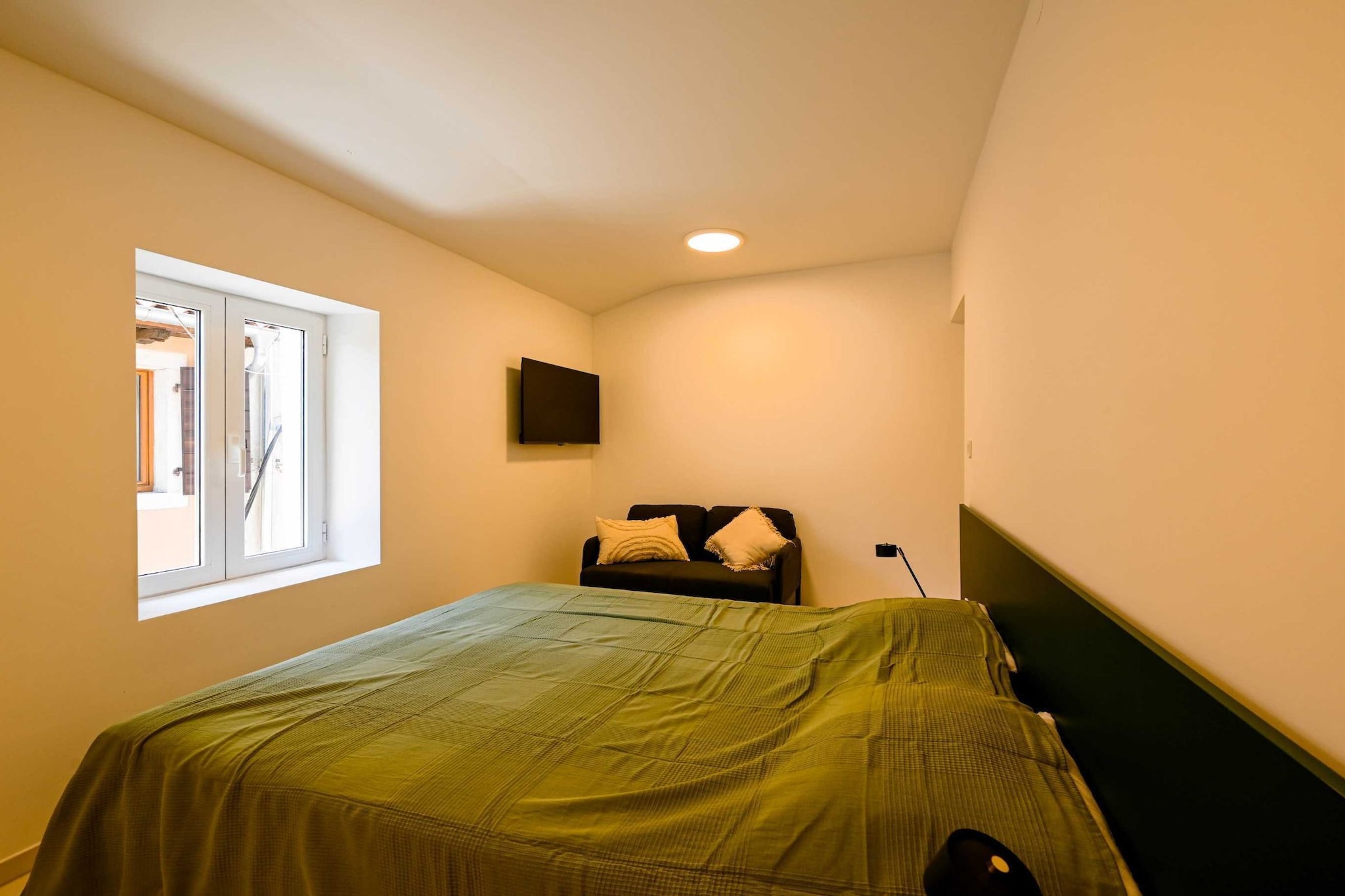 Smart and Cozy Downtown Rovinj Nooks - Studio Apartment (owner Love Nest)-Slaapkamer