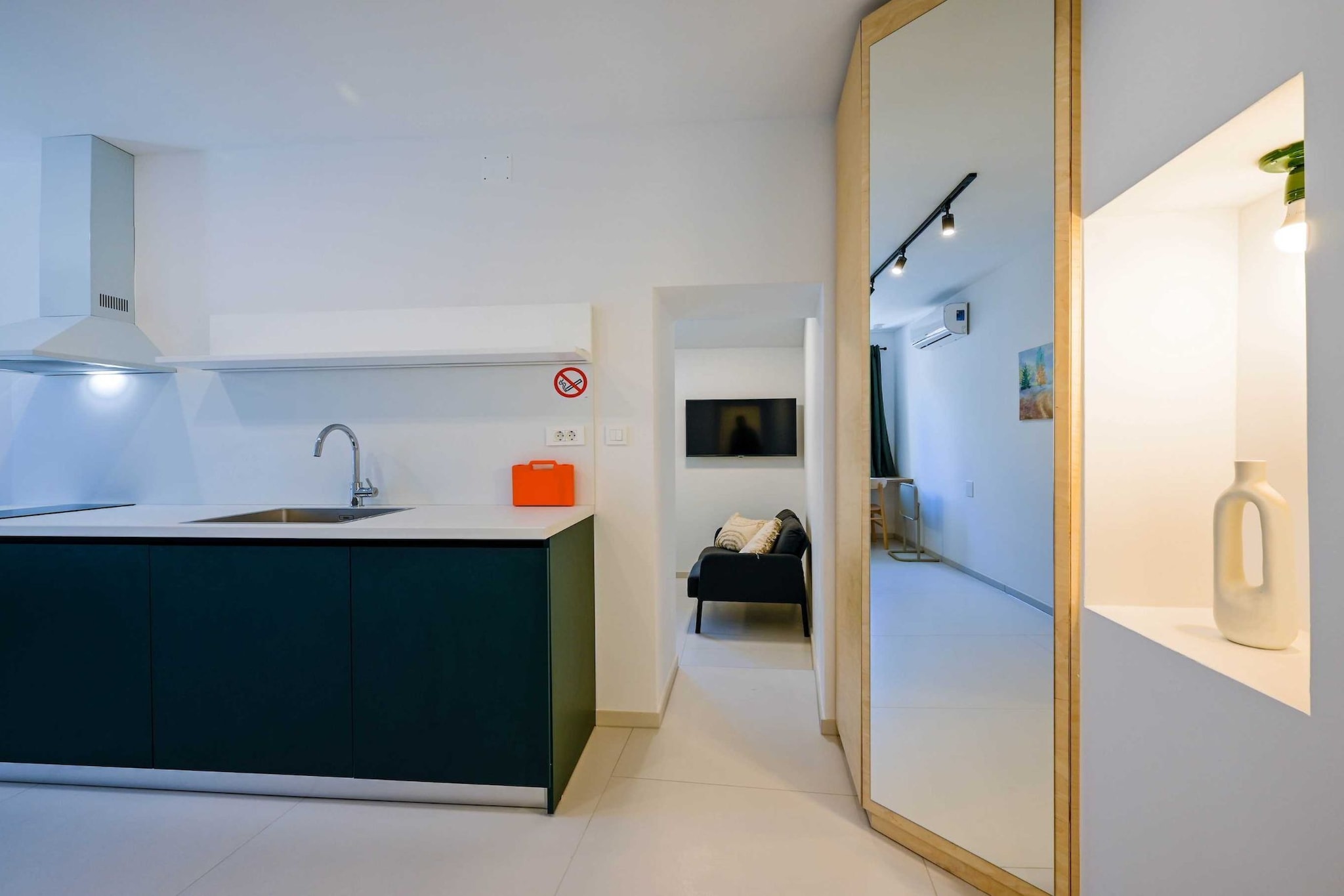 Smart and Cozy Downtown Rovinj Nooks - Studio Apartment (owner Love Nest)-Keuken