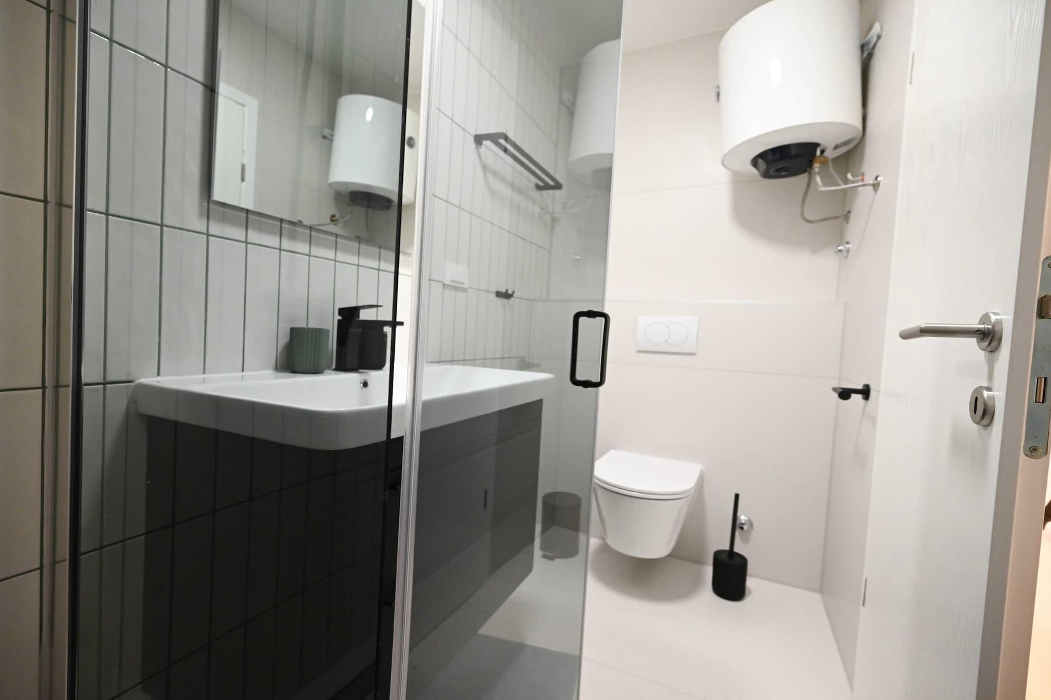 Smart and Cozy Downtown Rovinj Nooks - Studio Apartment (owner Love Nest)-Badkamer