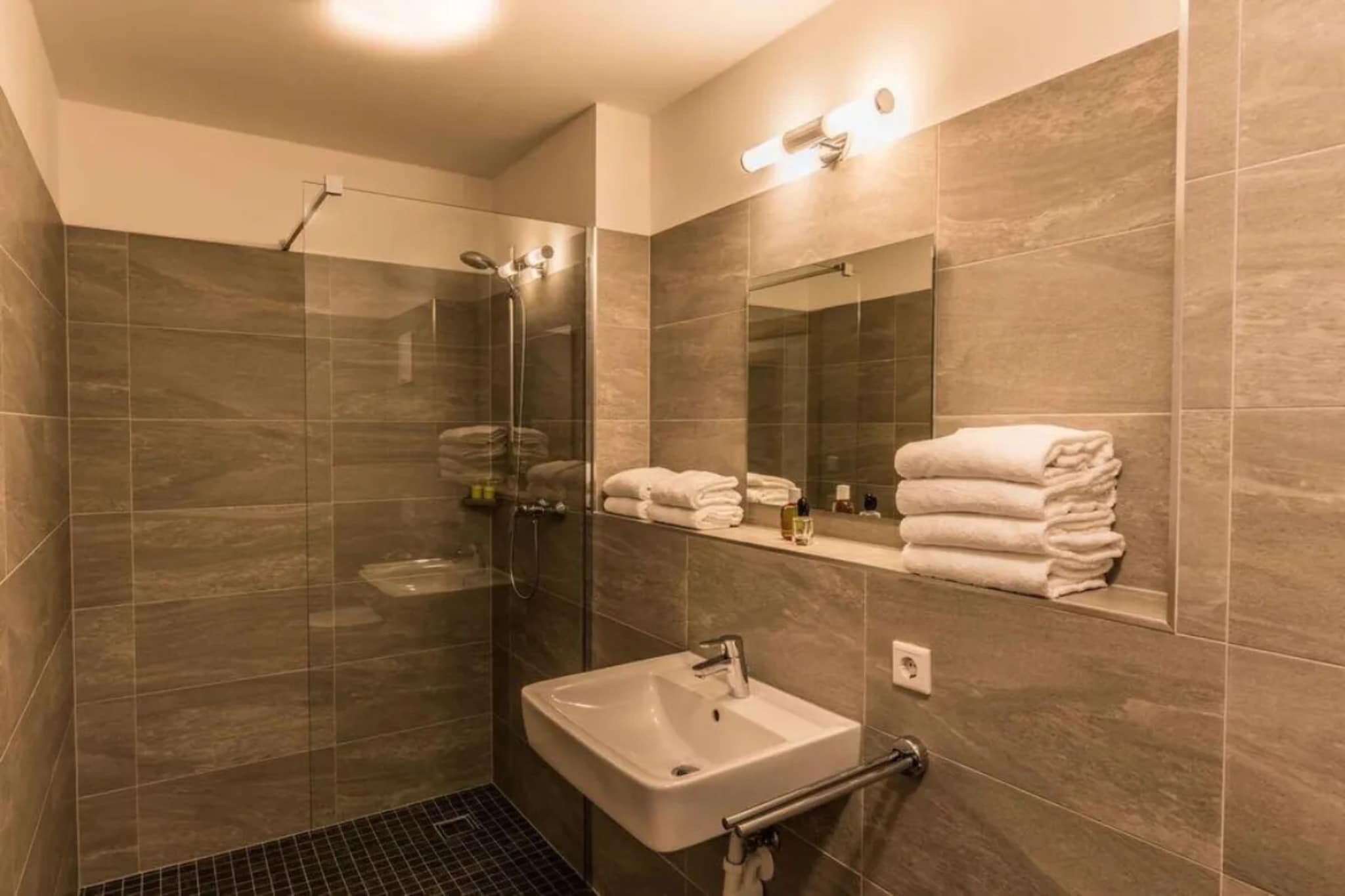 Residenz Wildkogelbahnen Top 18 - Badkamer