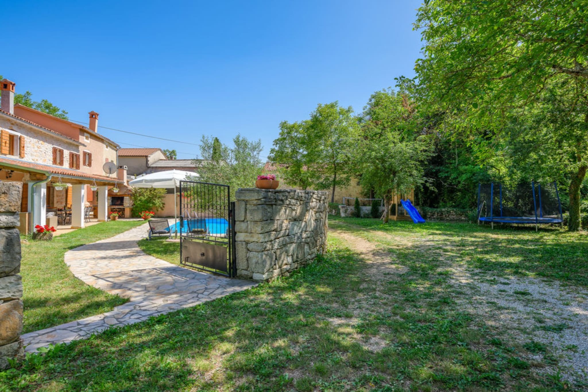 Villa Istra - Four Bedroom Villa with Private Pool-Gärten Sommer