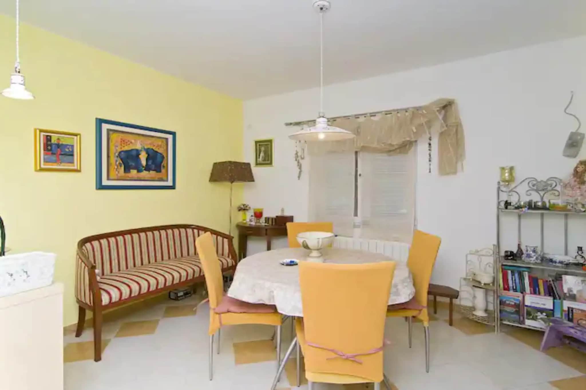 Three Bedroom Villa  With Private Pool-Salle à manger