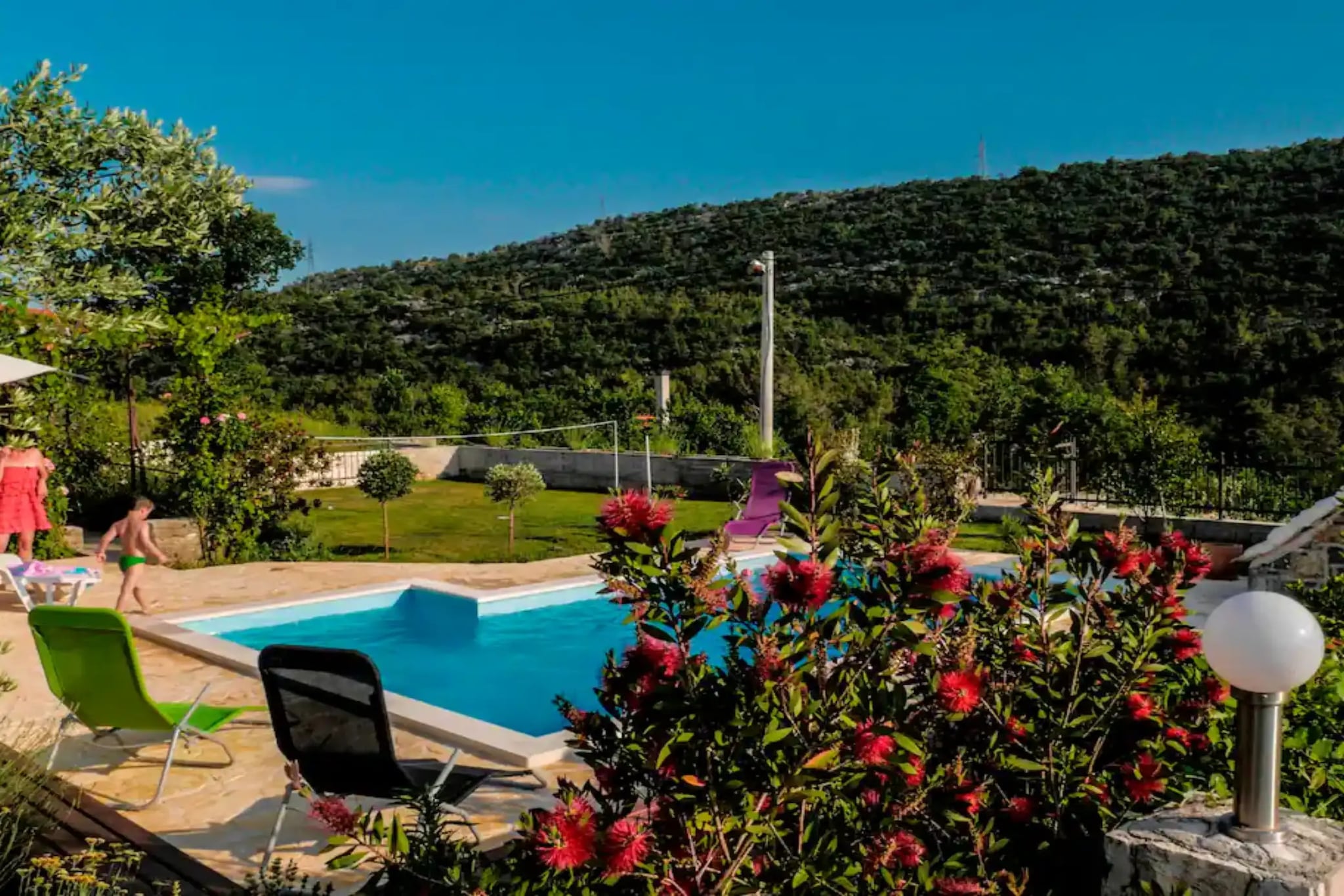 Three Bedroom Villa  With Private Pool-Piscine