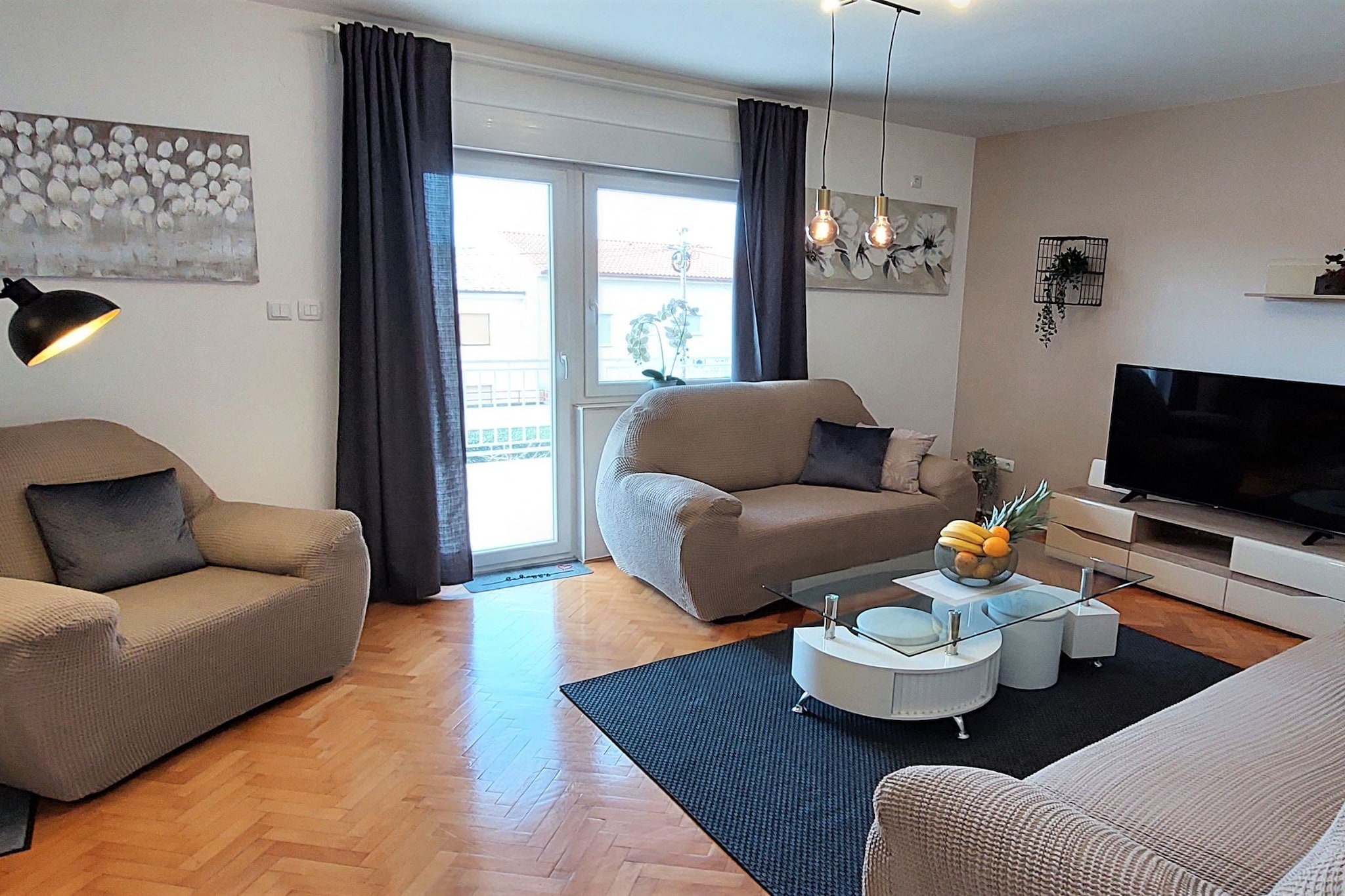 Modern Crikvenica Apartments with Sea View - Two Bedroom Apartment with Balcony-Woonkamer