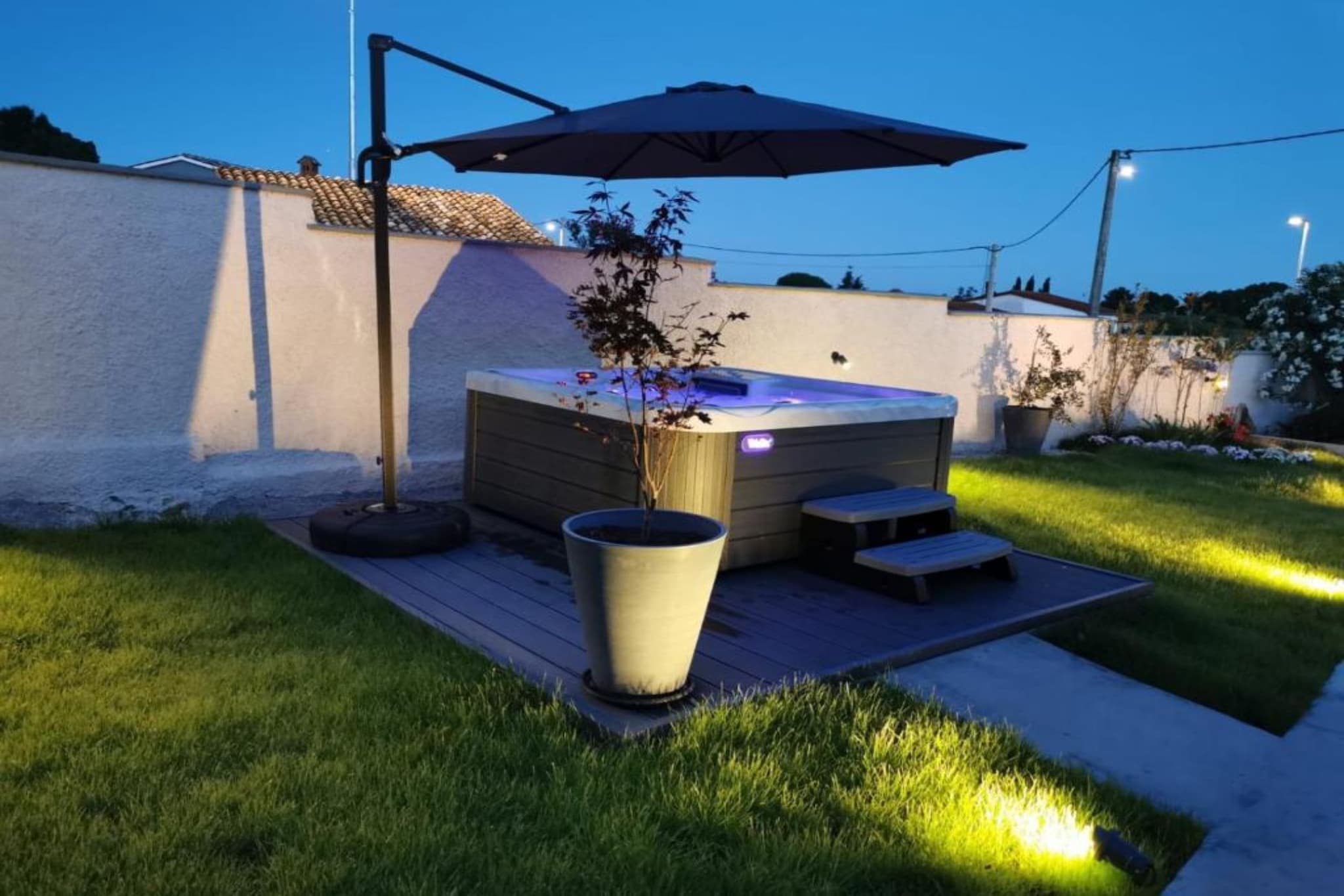 Deluxe one bedroom apartment (A3)-Buitenlucht