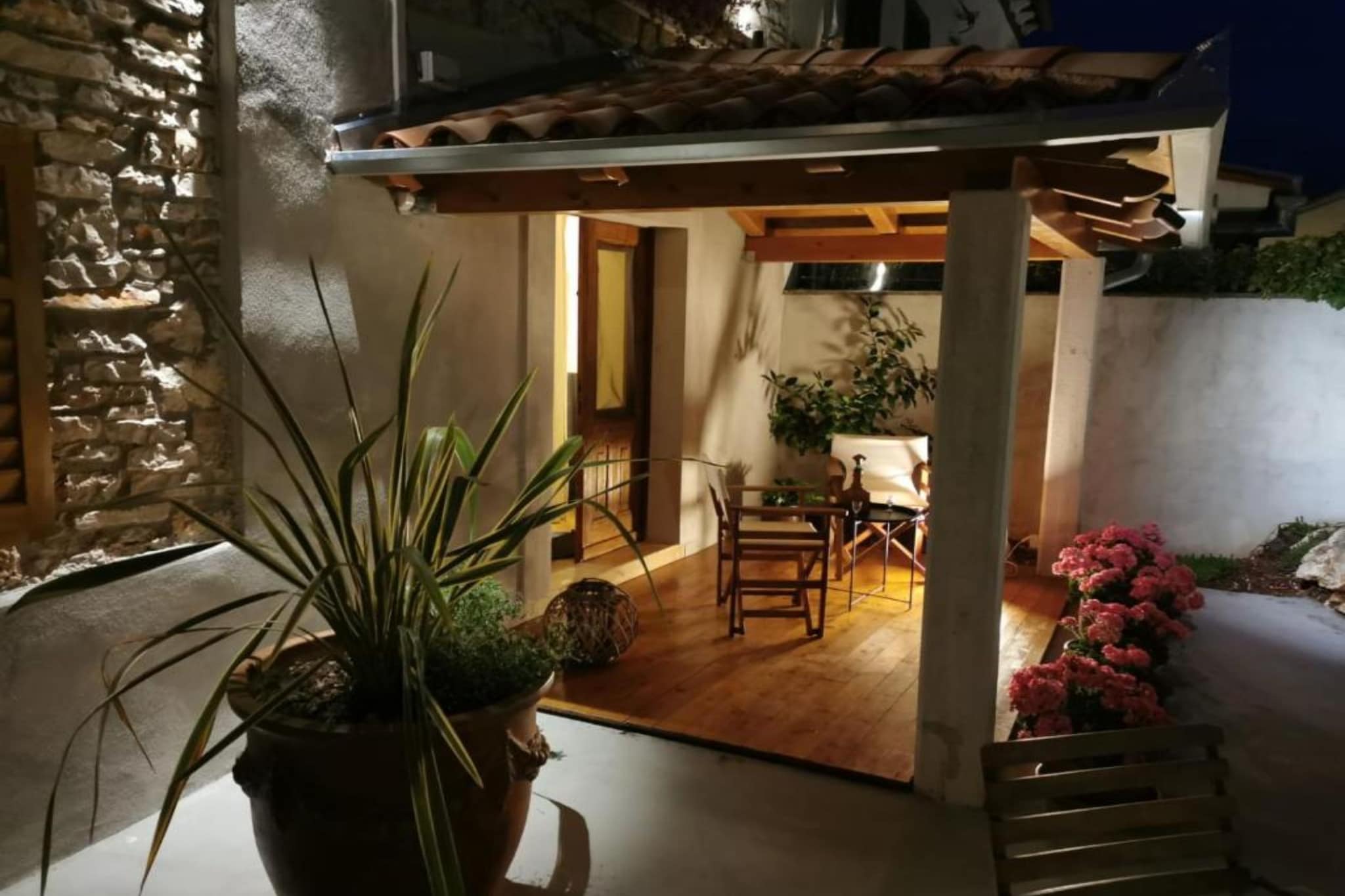 One bedroom apartment ( Ground floor) -(A4)-Buitenlucht