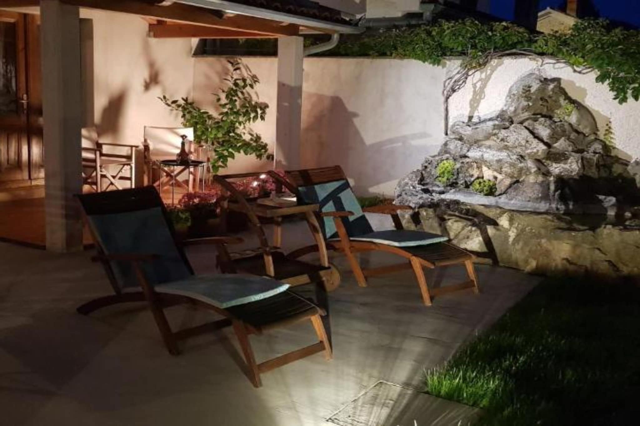 One bedroom apartment ( Ground floor) -(A4)-Buitenlucht