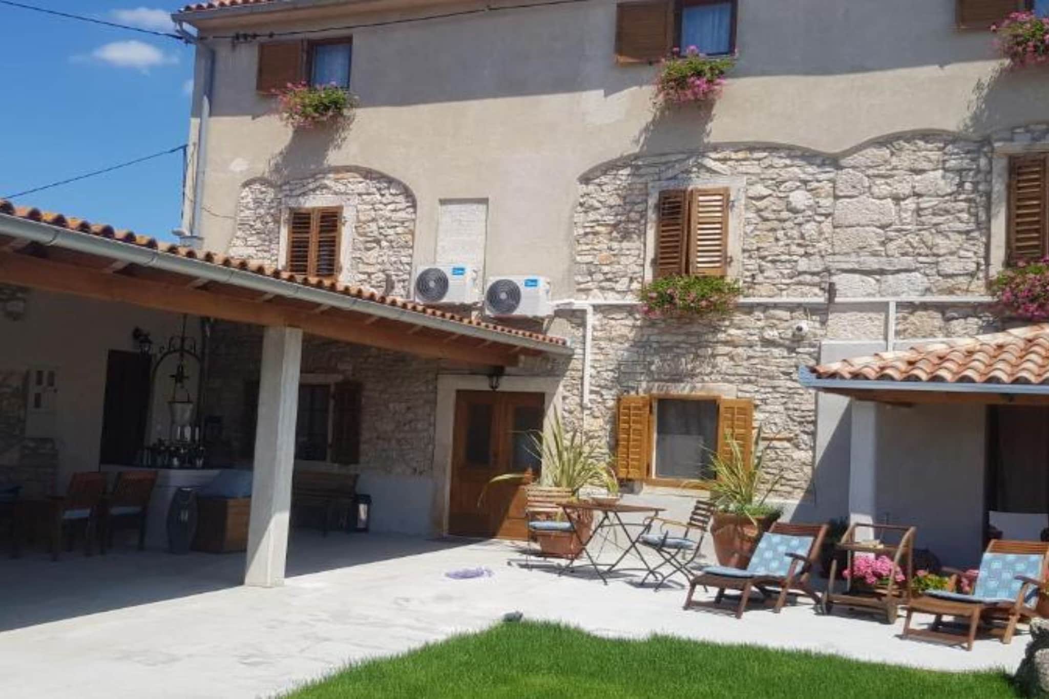 Double room with terrace (S1)-Buitenlucht