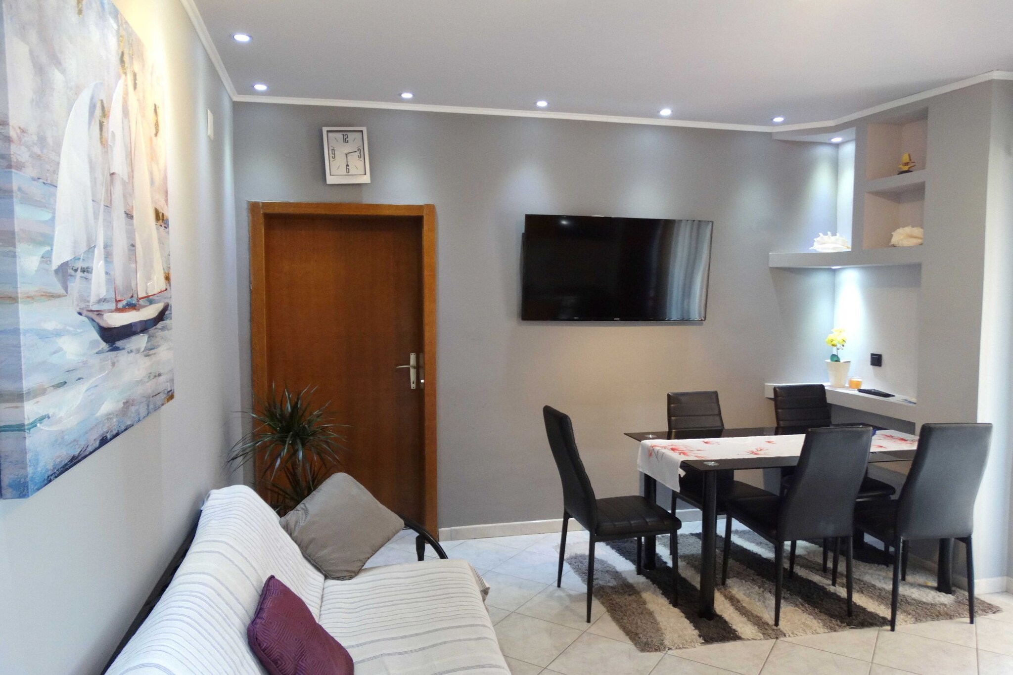 Two Bedroom Apartment with Balcony