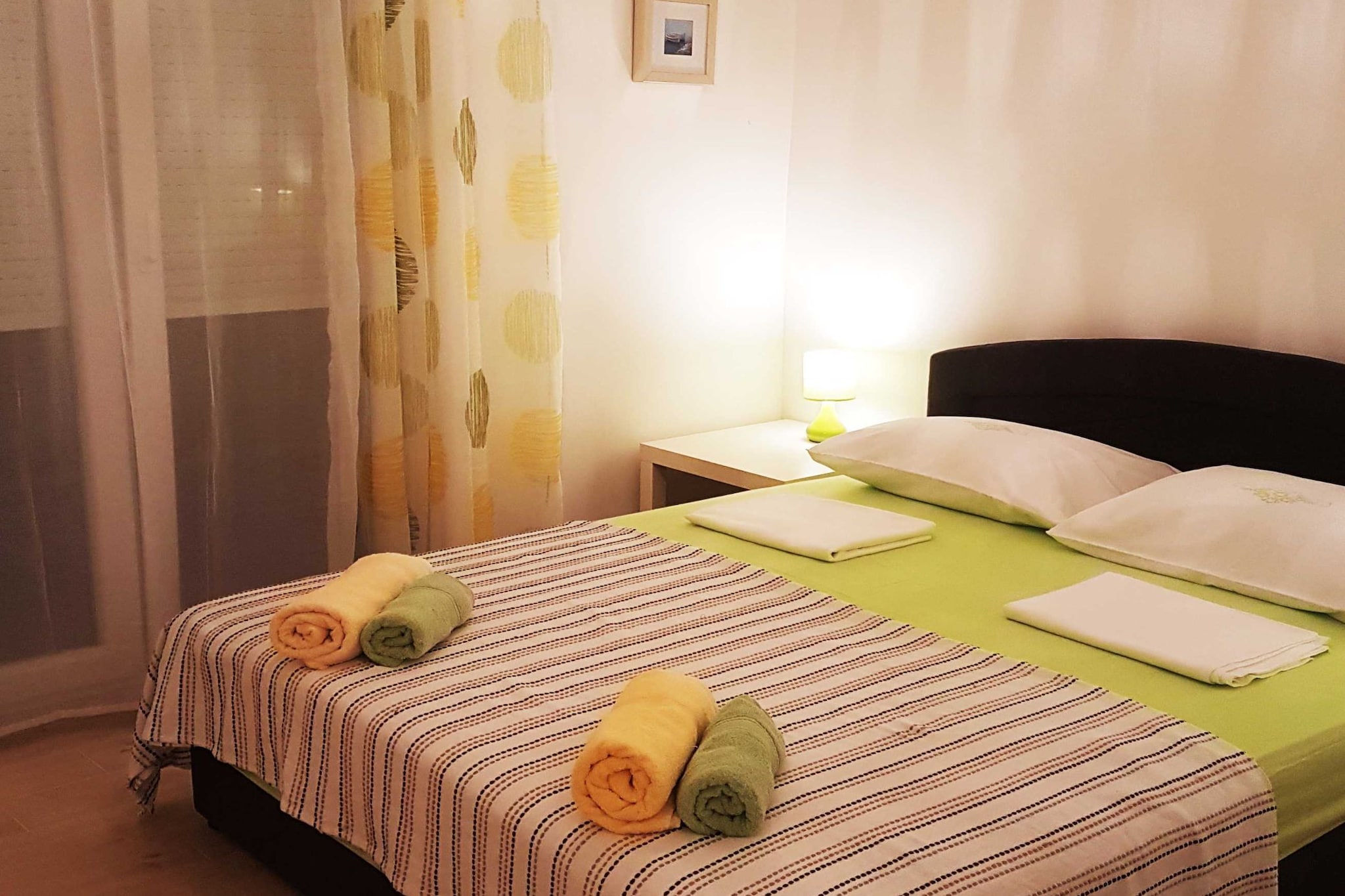 Seafront Chic Crikvenica Apartments - Two Bedroom Apartment with Balcony and Terrace (owner veliki)