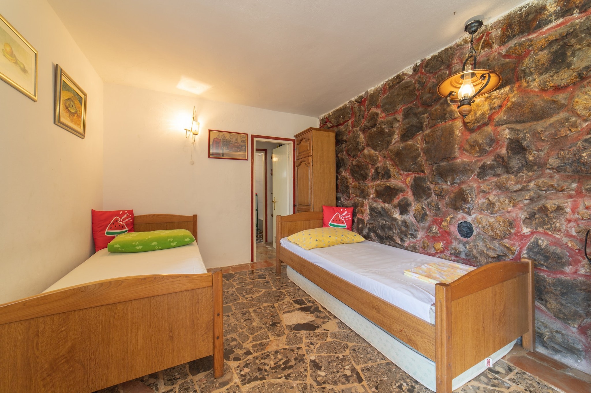 Two Bedroom Holiday Home-Bedroom