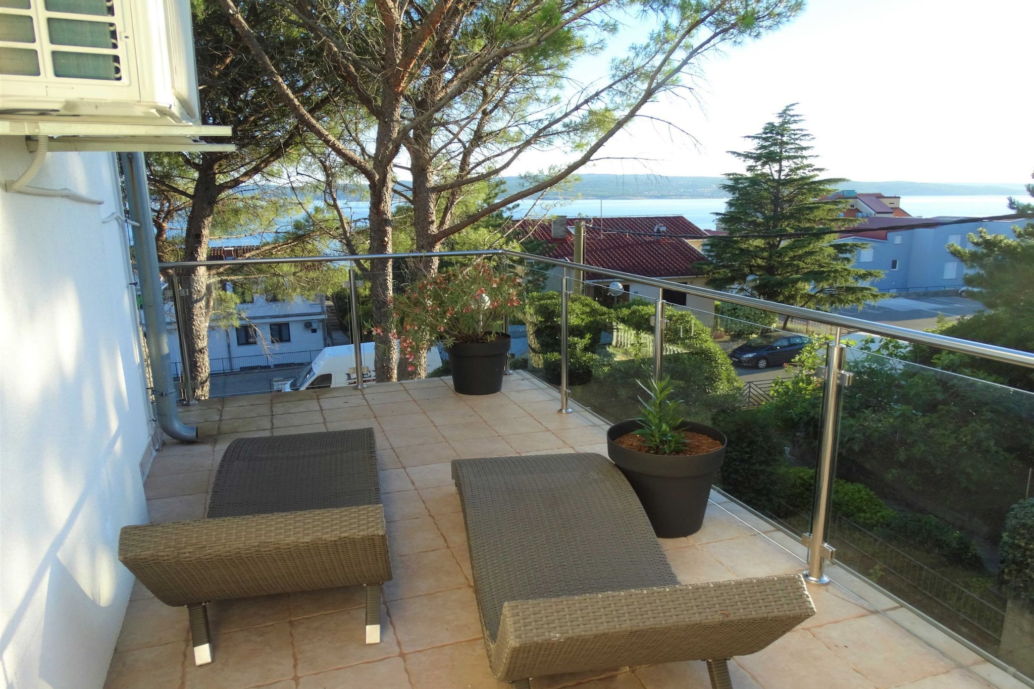 Selce Shorefront Apartment with Balcony and Sea View - Two Bedroom Apartment with Balcony and Sea View
