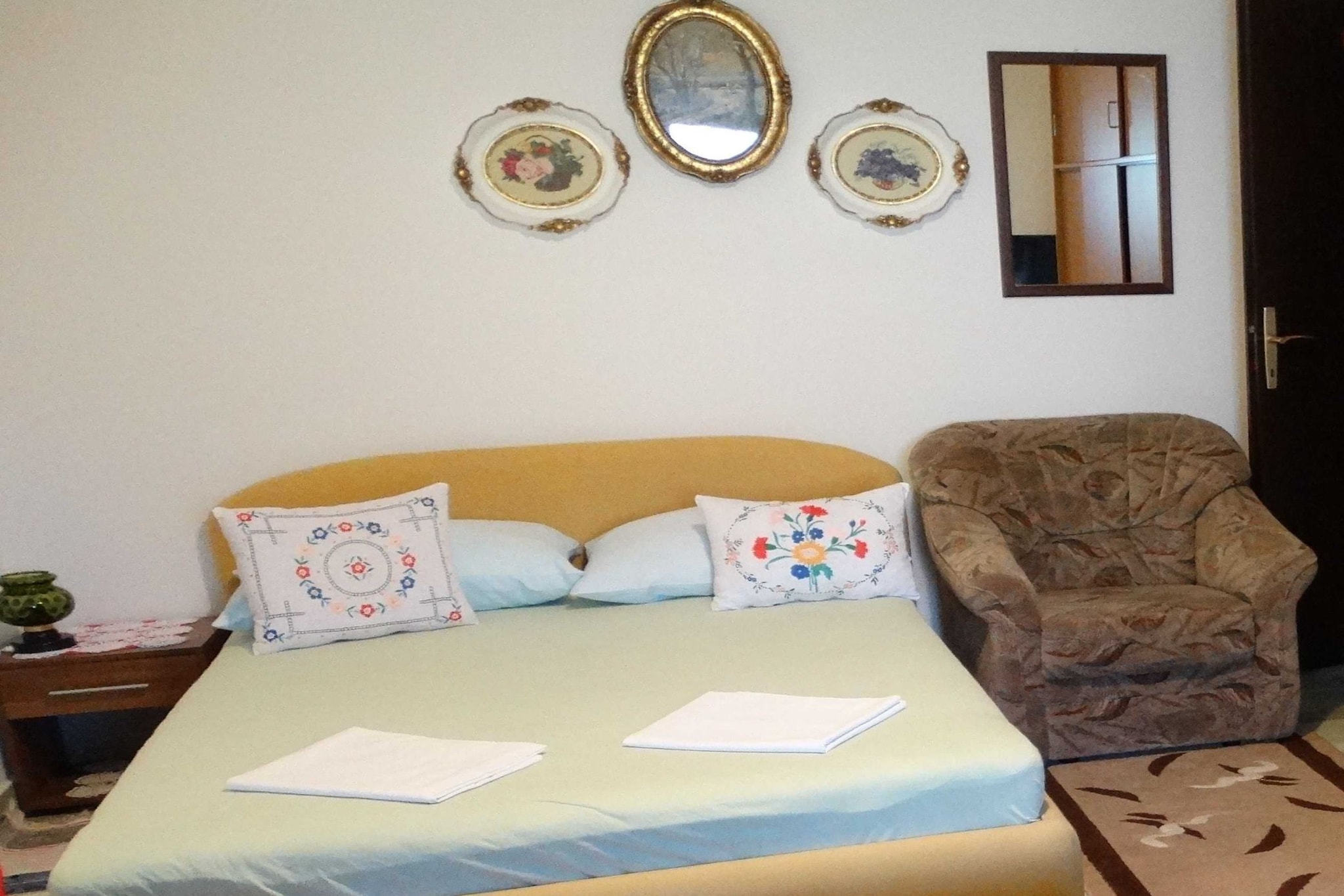 Quiet and Cozy Apartment Crikvenica - Studio Apartment with Terrace-Slaapkamer