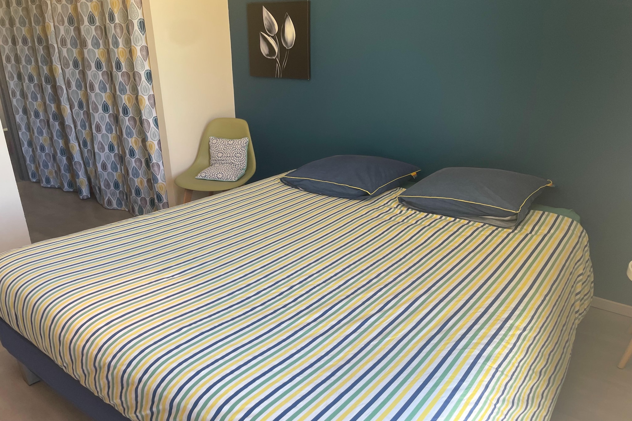 Bed Room