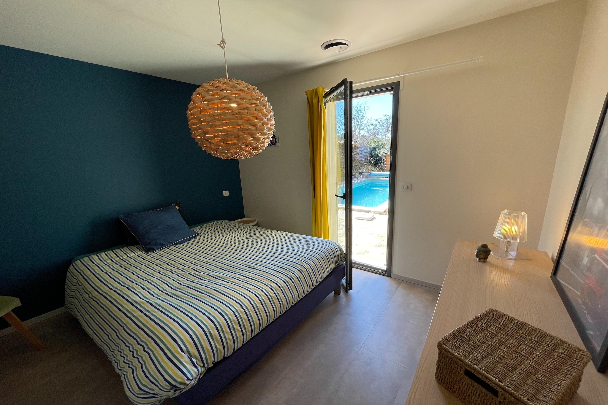Bed Room
