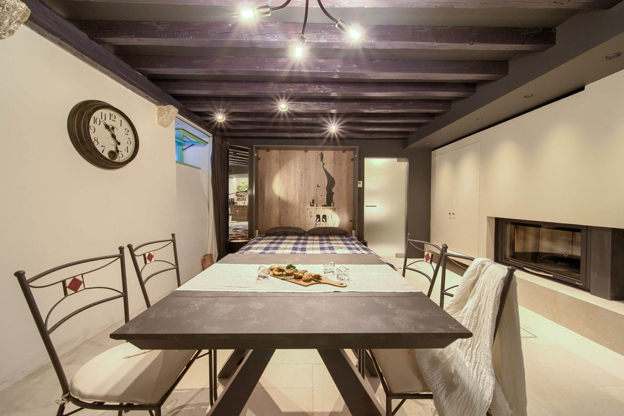 Vibrant and Elegant Downtown Krk Apartments - Studio Apartment (owner 1)-Chambre