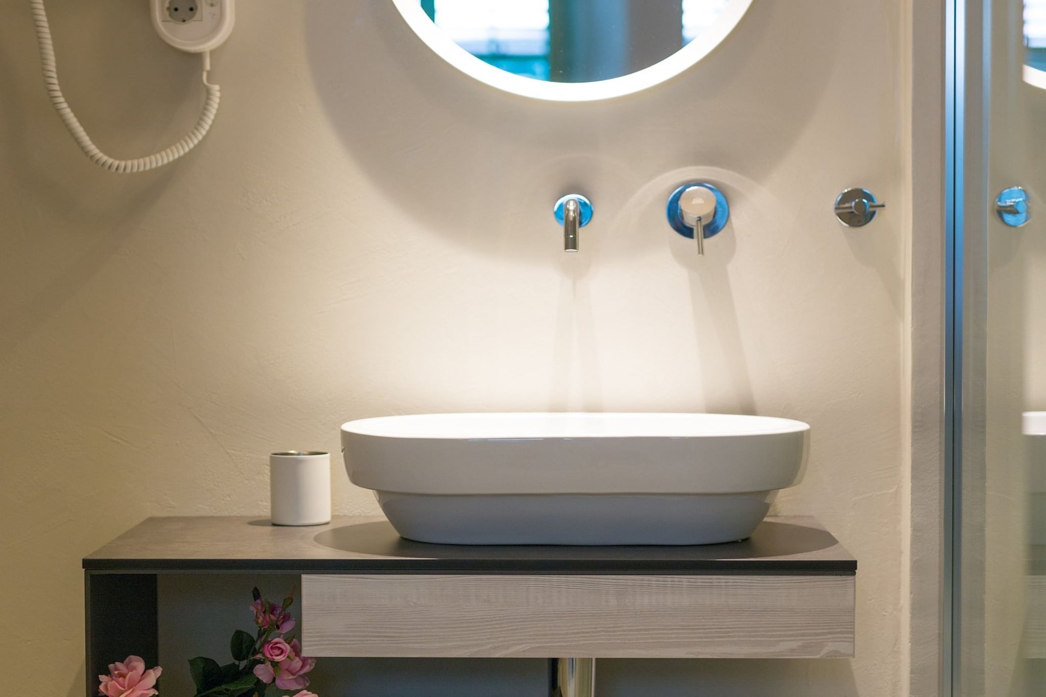 Vibrant and Elegant Downtown Krk Apartments - Classic Studio Apartment (owner 2)-Salle de bain