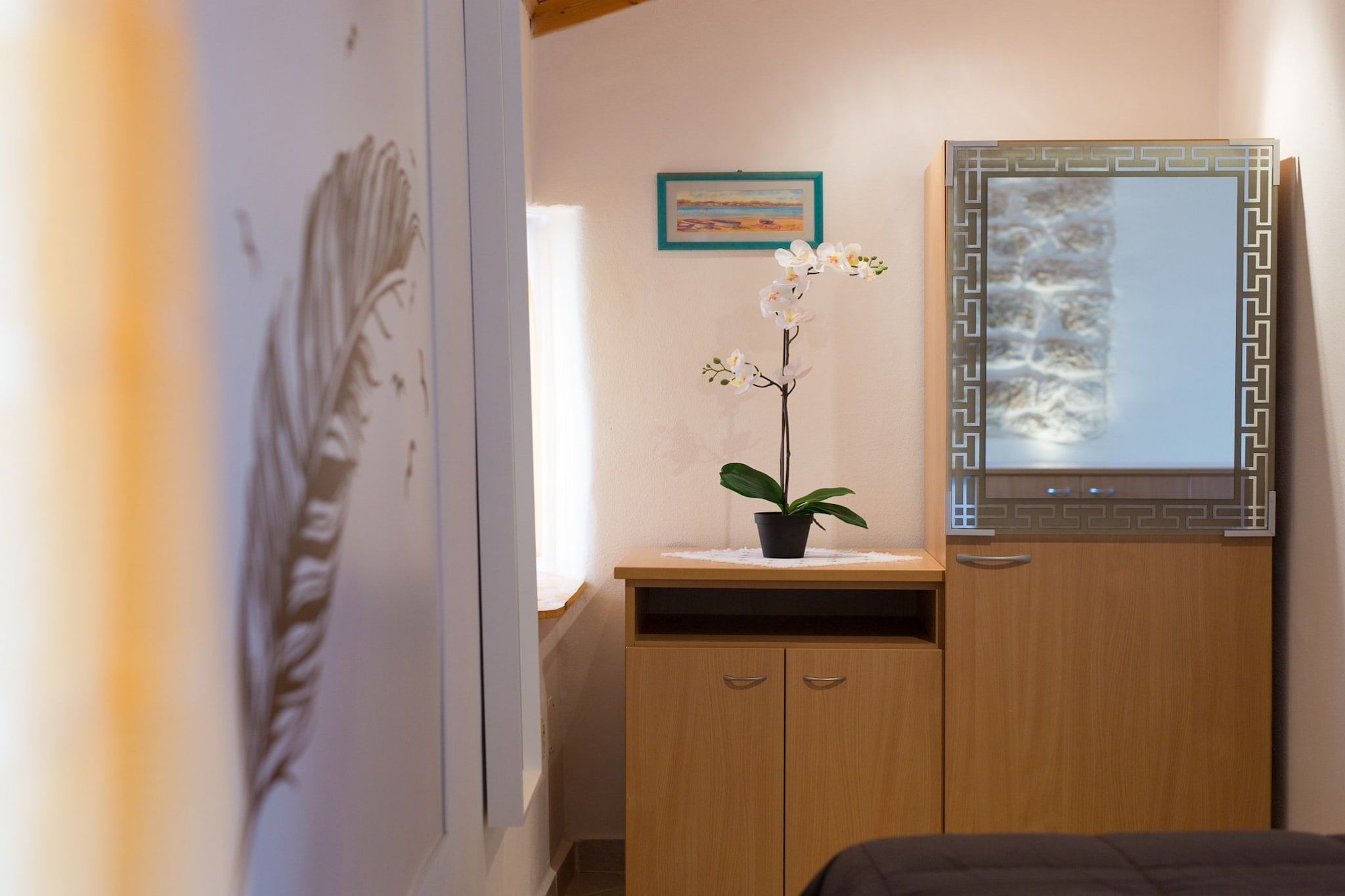 Chic and Charming Krk Downtown Apartments - Standard Studio Apartment (owner Bishop)-Indoor