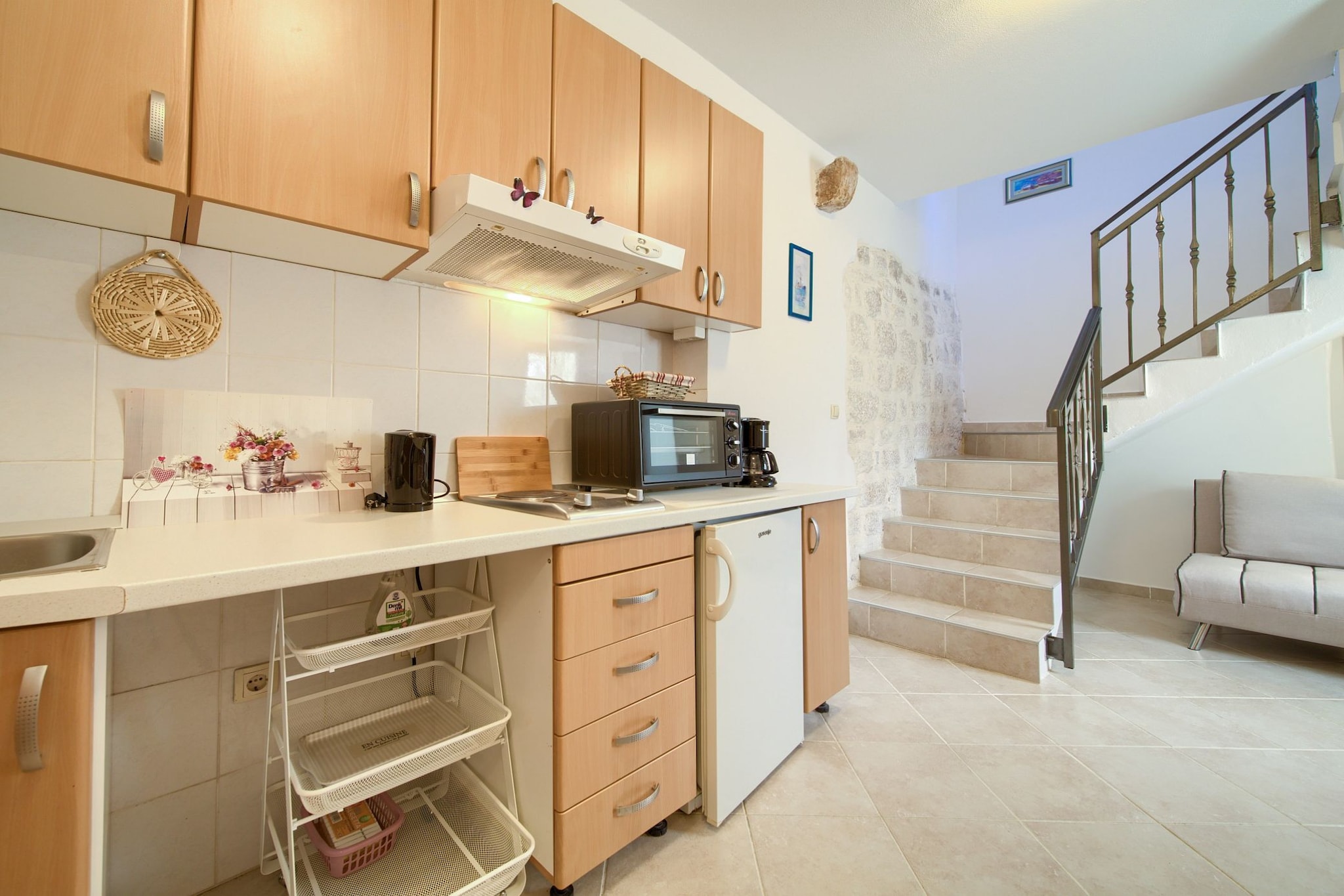 Chic and Charming Krk Downtown Apartments - Standard Studio Apartment (owner Bishop)-Kitchen