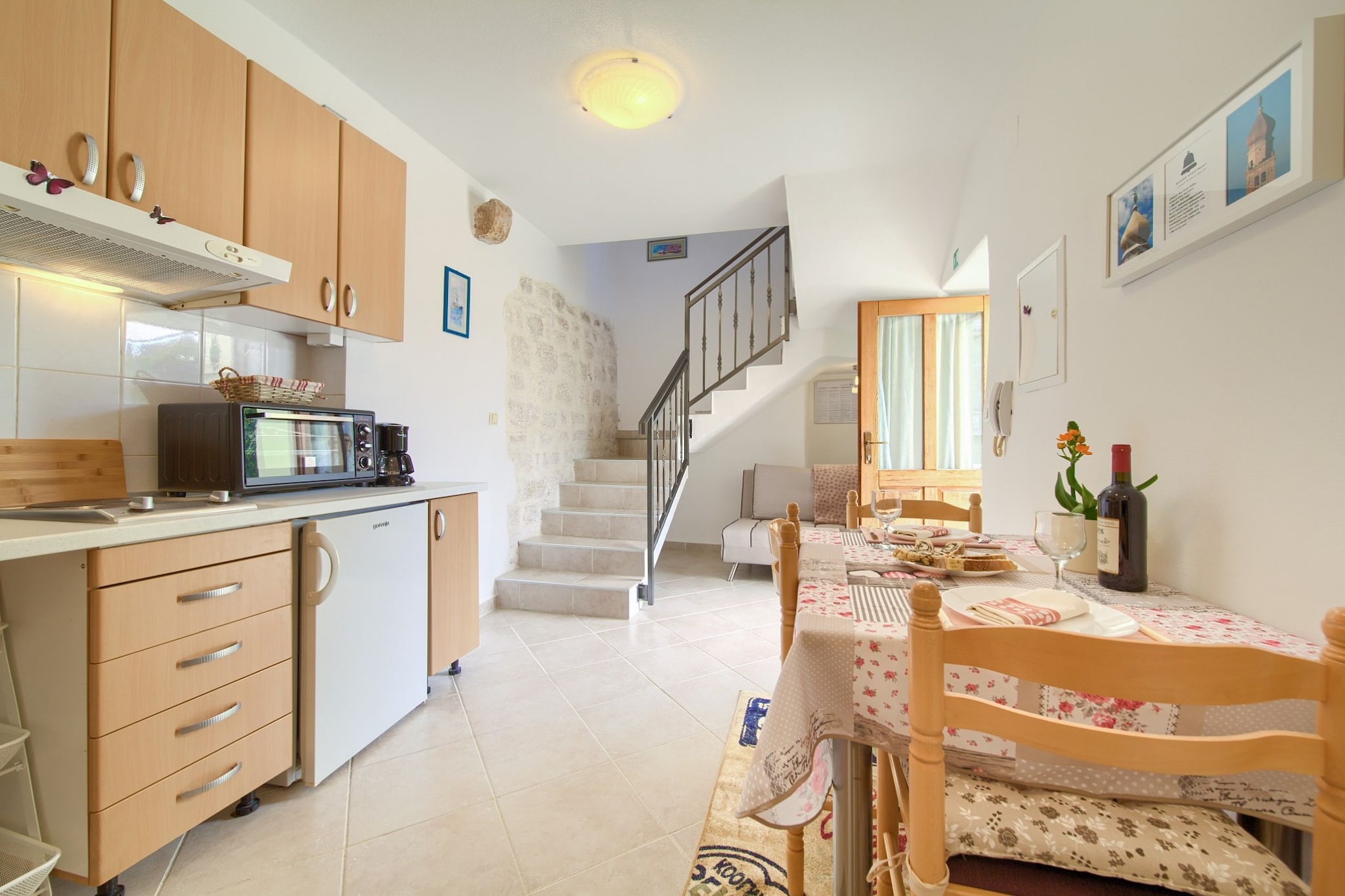 Chic and Charming Krk Downtown Apartments - Standard Studio Apartment (owner Bishop)-Kitchen