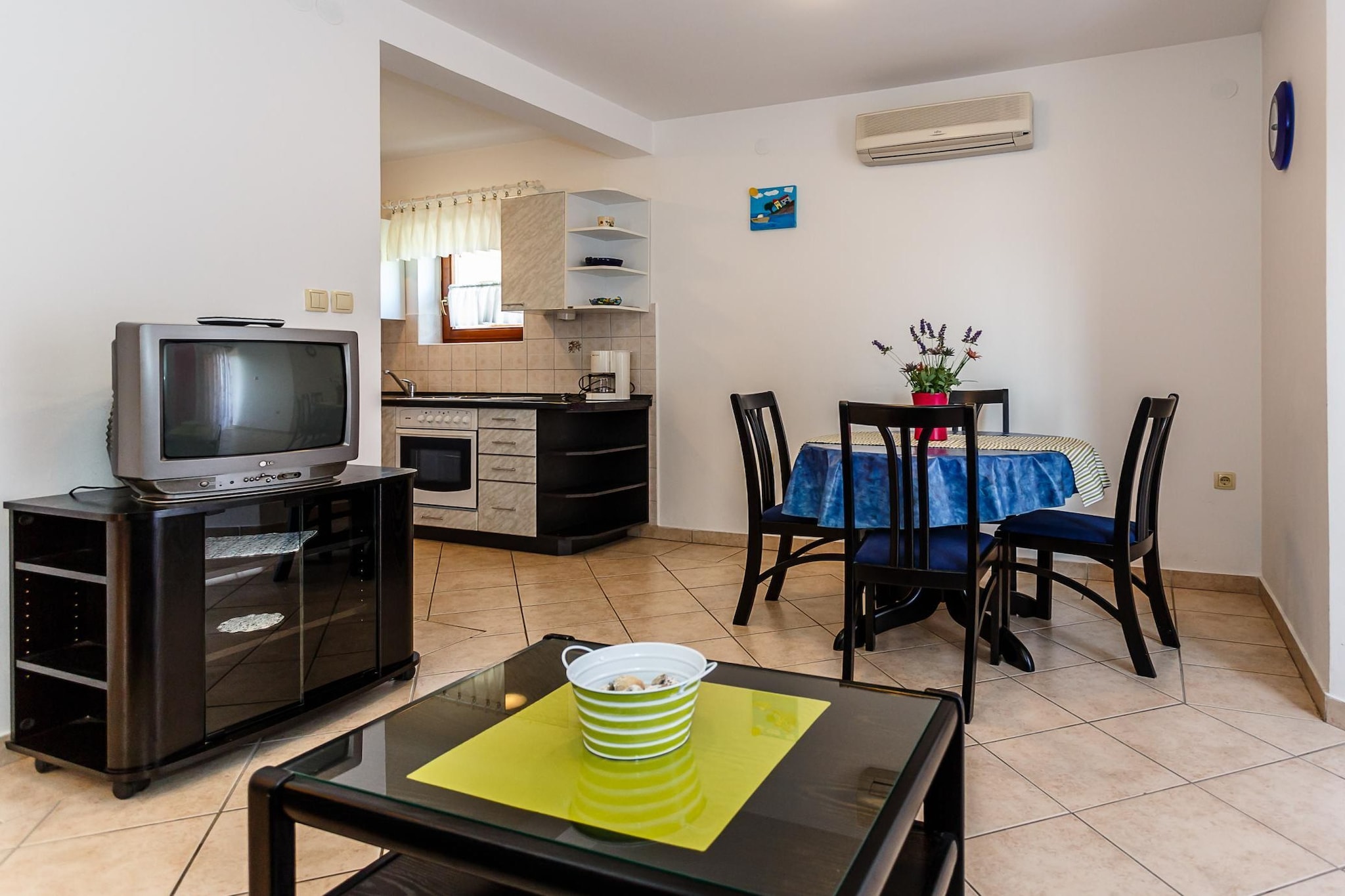 Comfortable and Sunny Krk Apartment - One Bedroom Apartment with Terrace