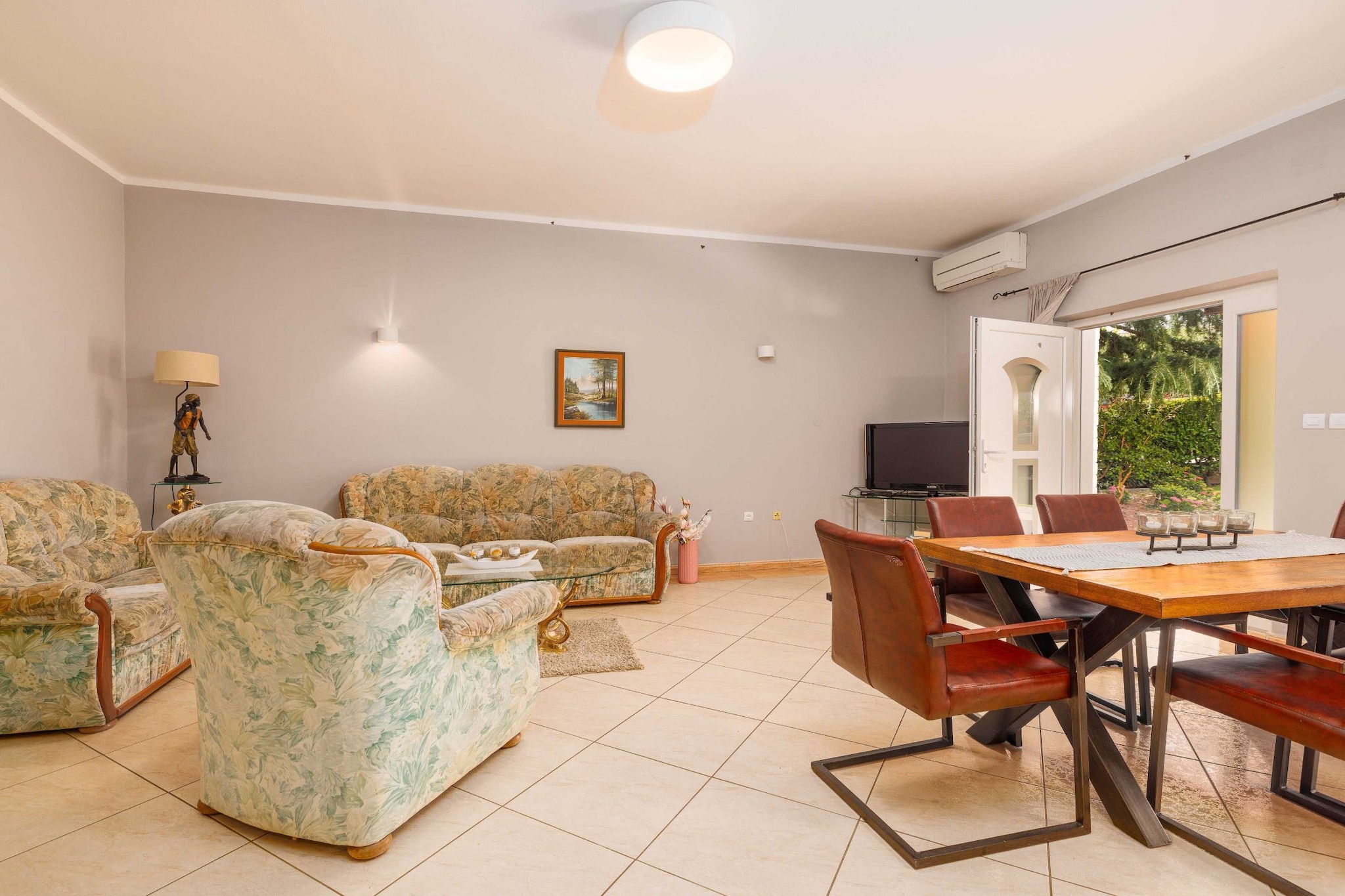Wonderful Krk Island Stay: Shared Pool, Grill Patio, and Nearby Beaches - Two Bedroom Apartment