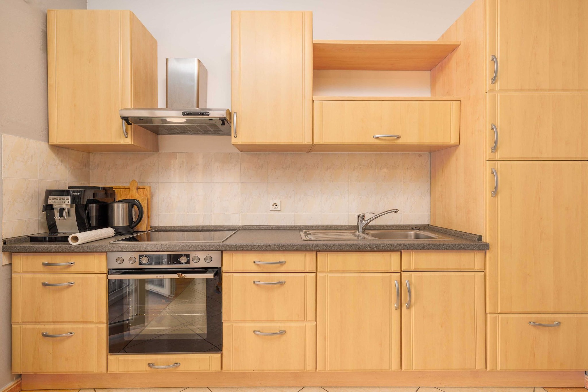Wonderful Krk Island Stay: Shared Pool, Grill Patio, and Nearby Beaches - Two Bedroom Apartment-Küche