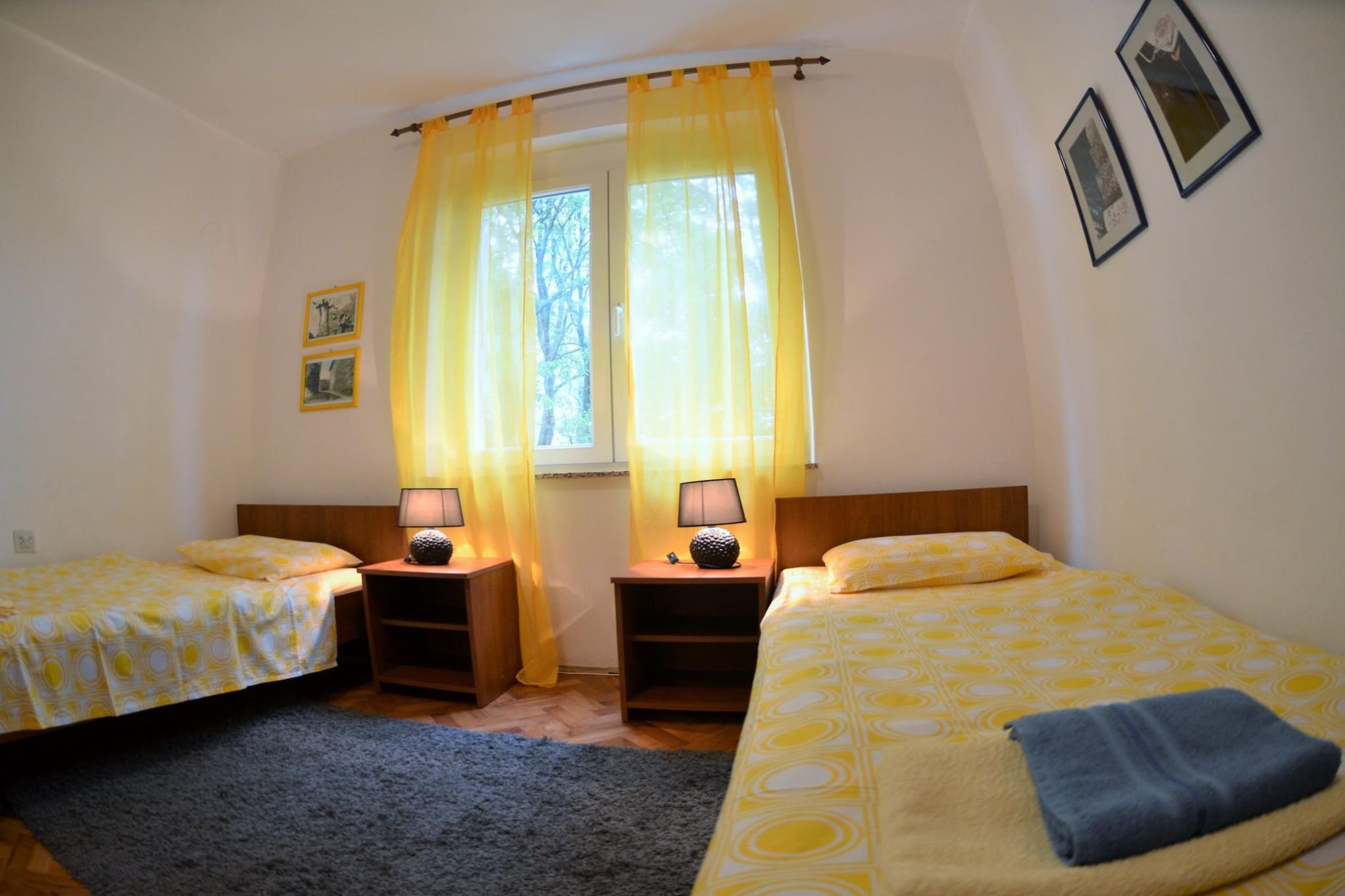 Bright and Breezy Apartment with Terrace and Sea View - Two Bedroom Apartment with Terrace and Sea View-Bedroom